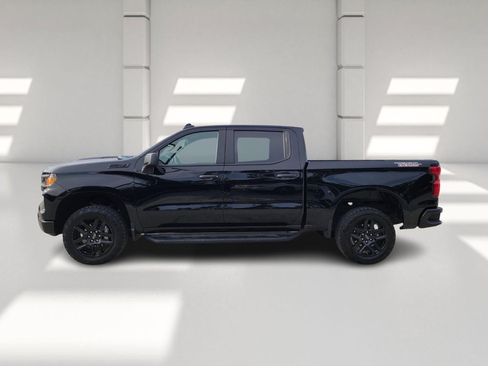 2023 Chevrolet Silverado 1500 Custom Trail Boss