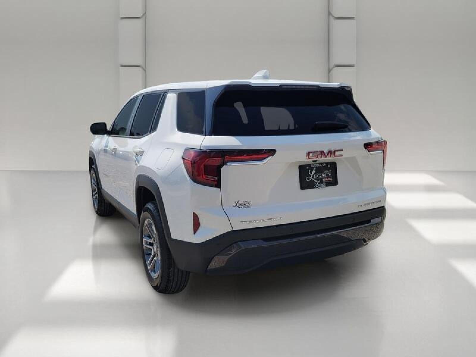 2027 GMC Terrain FWD 4dr Elevation