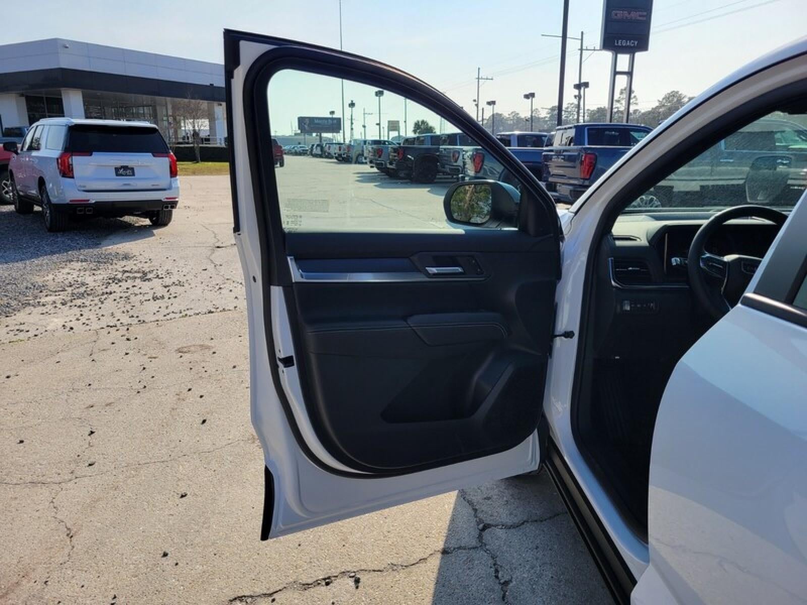 2026 GMC Terrain FWD 4dr Elevation