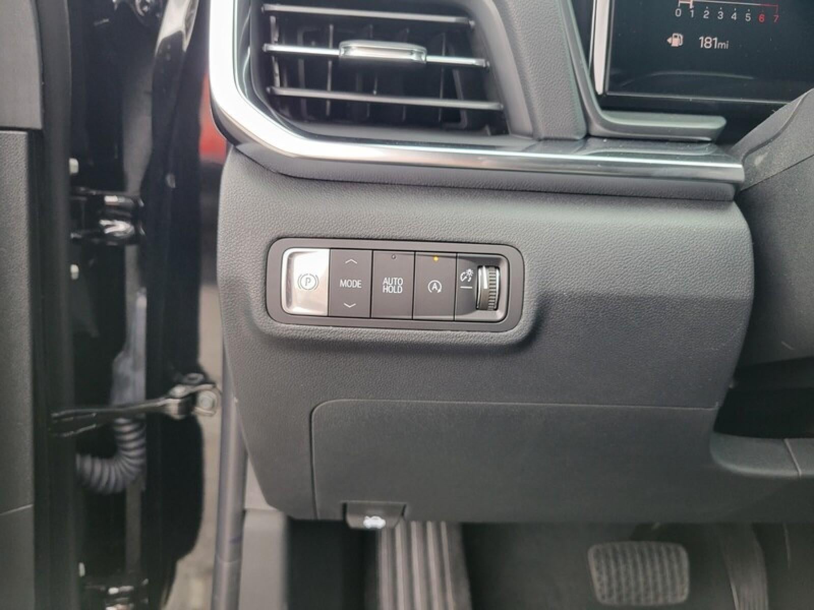 2026 GMC Terrain FWD 4dr Elevation