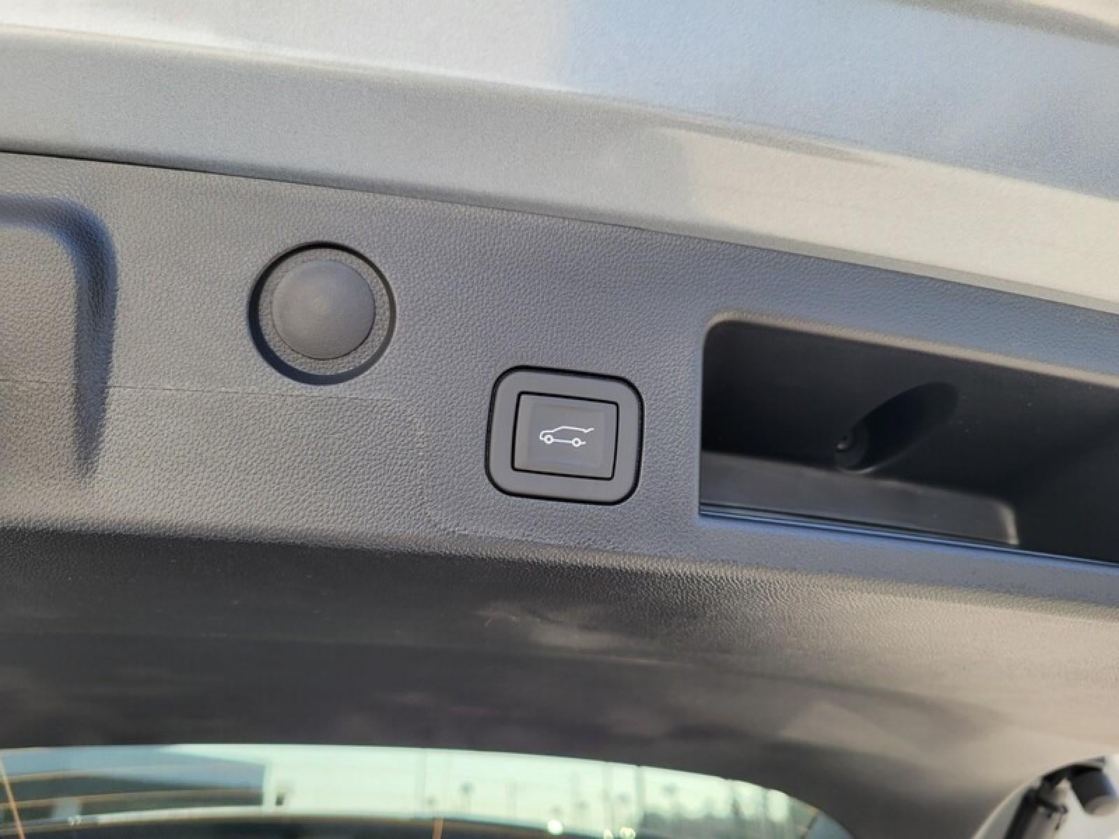 2026 GMC Terrain FWD 4dr Elevation