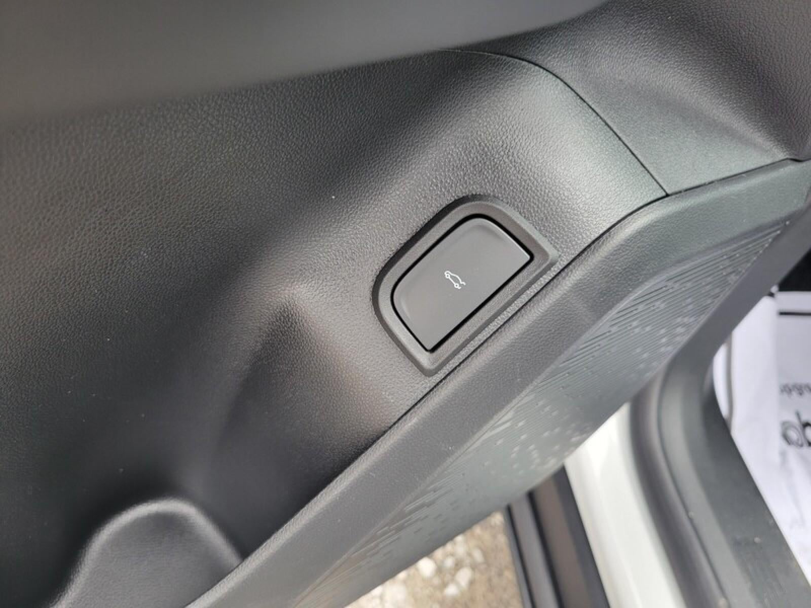 2026 GMC Terrain FWD 4dr Elevation