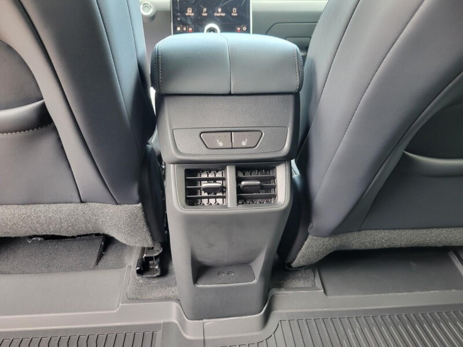 2027 GMC Terrain AWD 4dr AT4