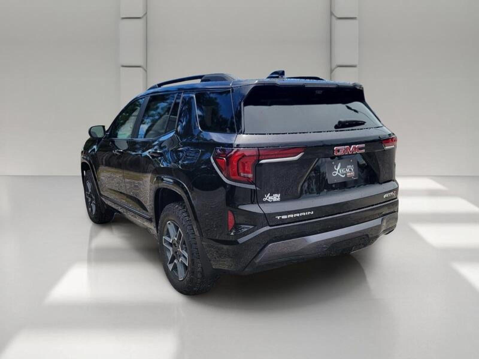 2027 GMC Terrain AWD 4dr AT4