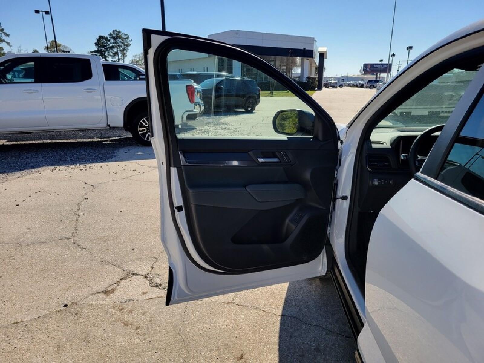 2026 GMC Terrain AWD 4dr AT4