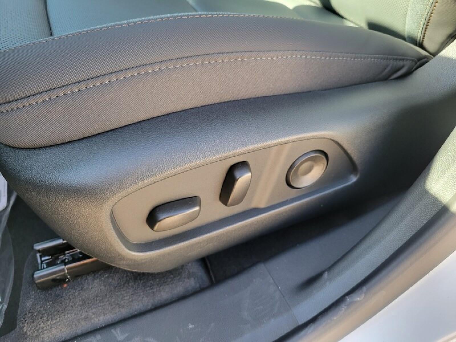 2026 GMC Terrain AWD 4dr AT4