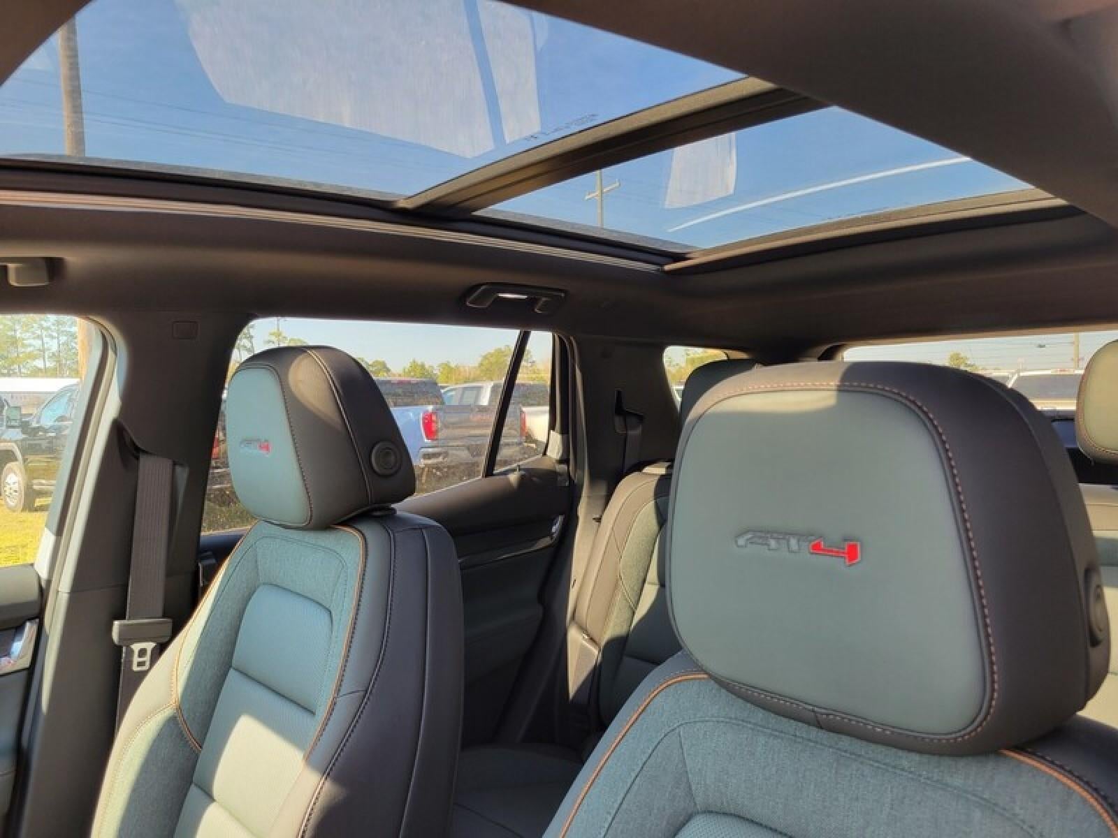 2026 GMC Terrain AWD 4dr AT4