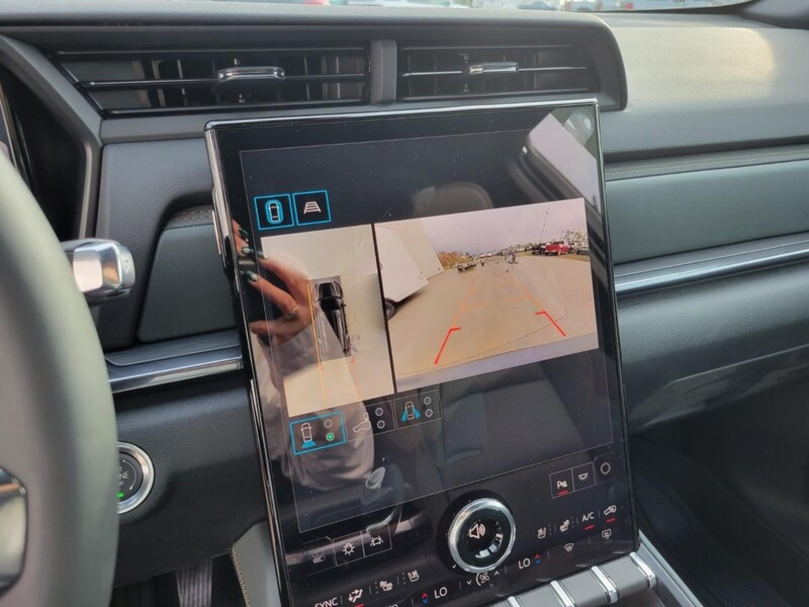 2026 GMC Terrain AWD 4dr AT4