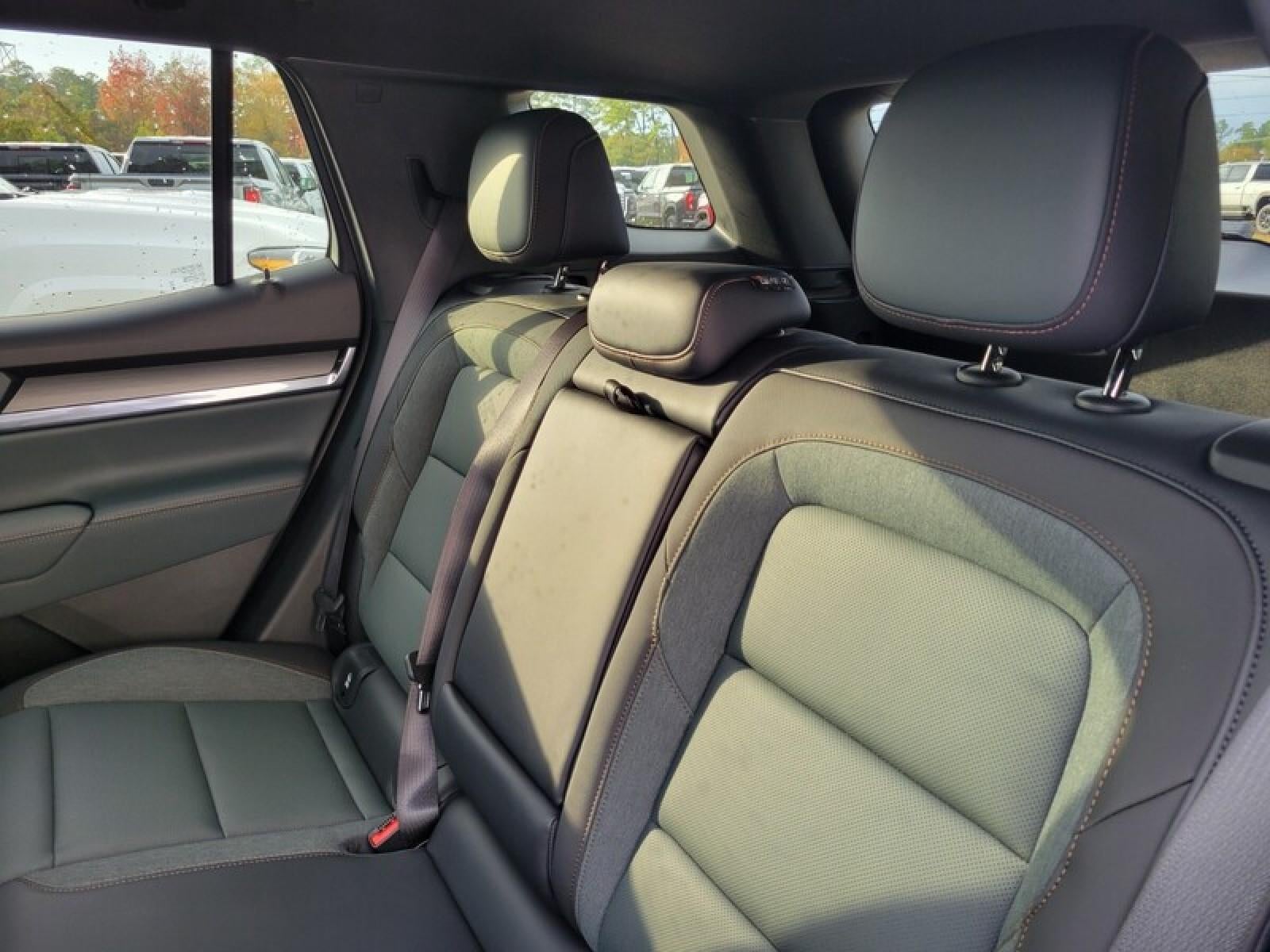 2026 GMC Terrain AWD 4dr AT4