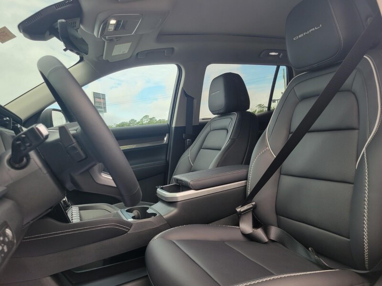 2026 GMC Terrain AWD 4dr Denali