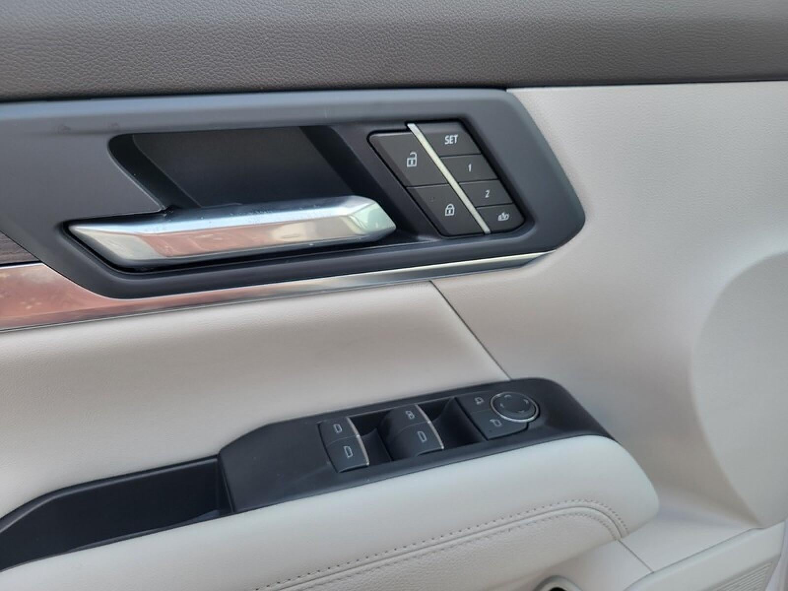 2027 GMC Terrain AWD 4dr Denali