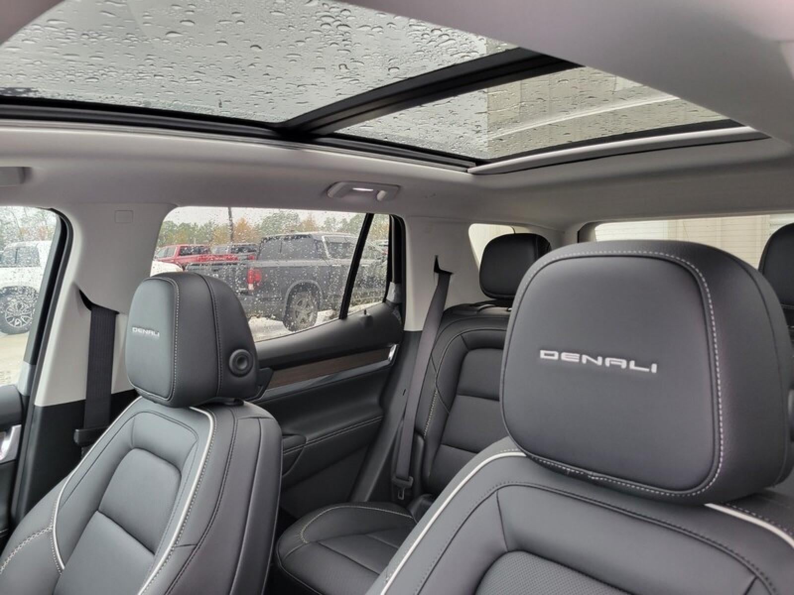 2026 GMC Terrain AWD 4dr Denali