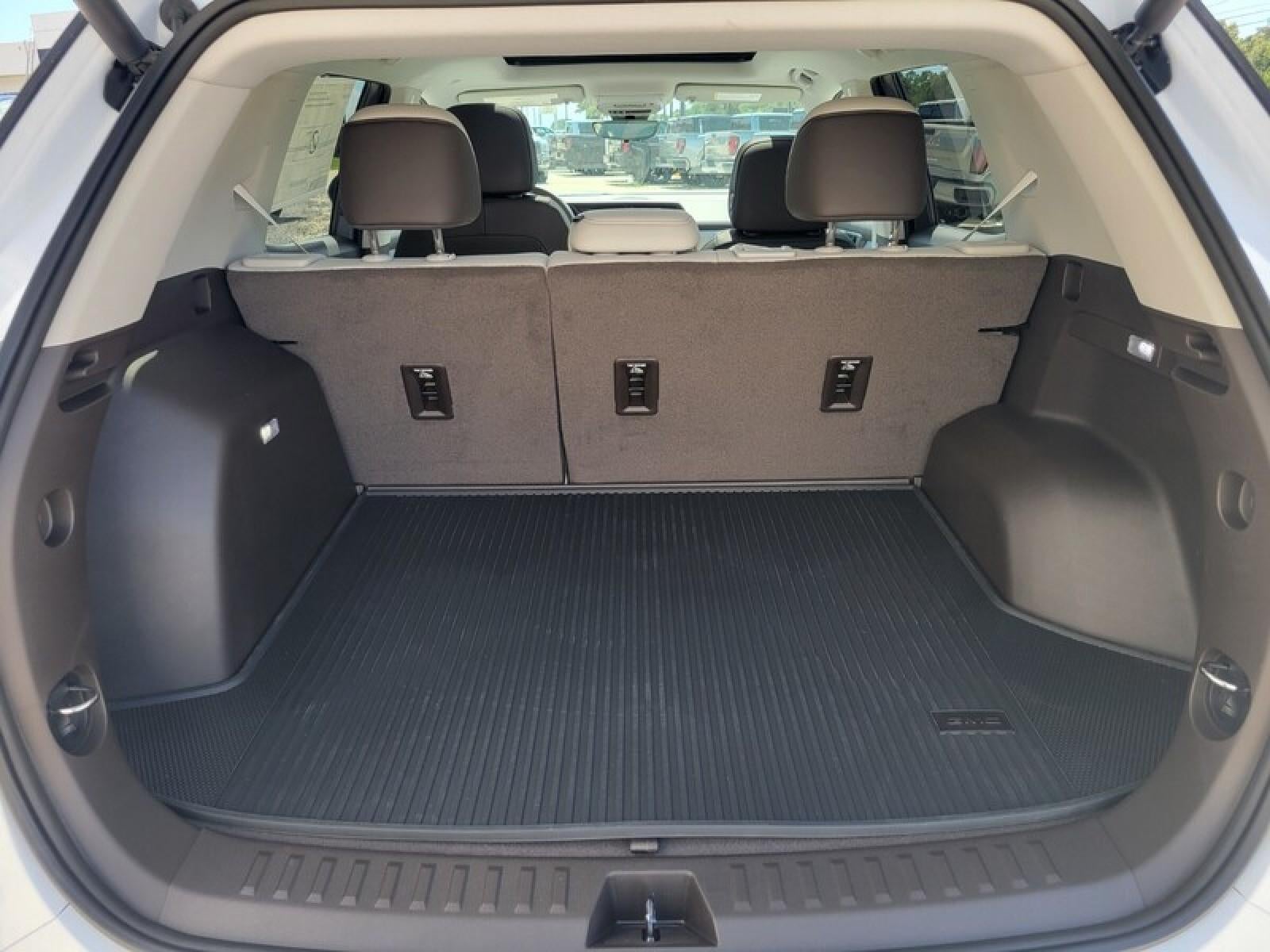 2027 GMC Terrain AWD 4dr Denali