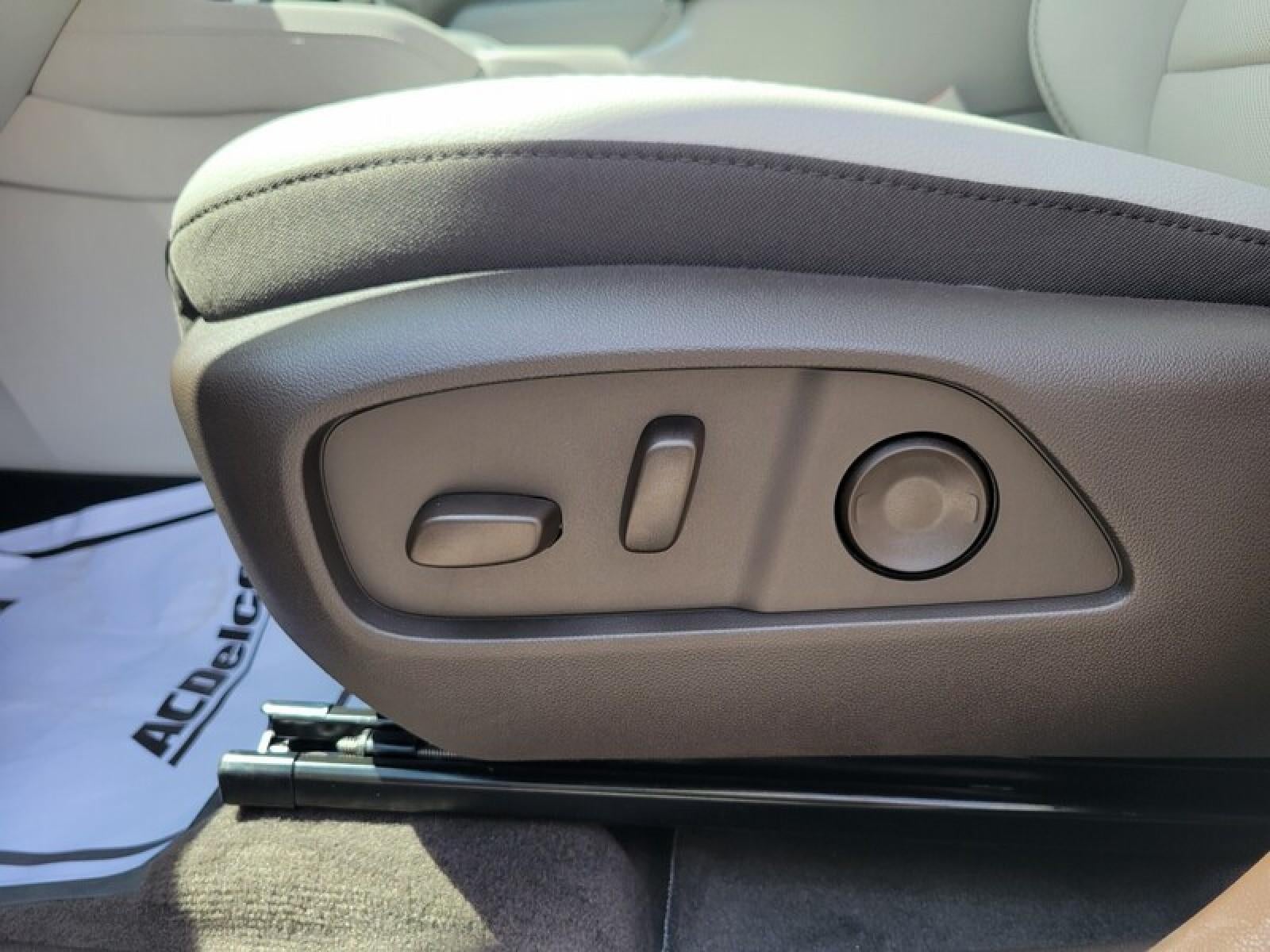 2027 GMC Terrain AWD 4dr Denali
