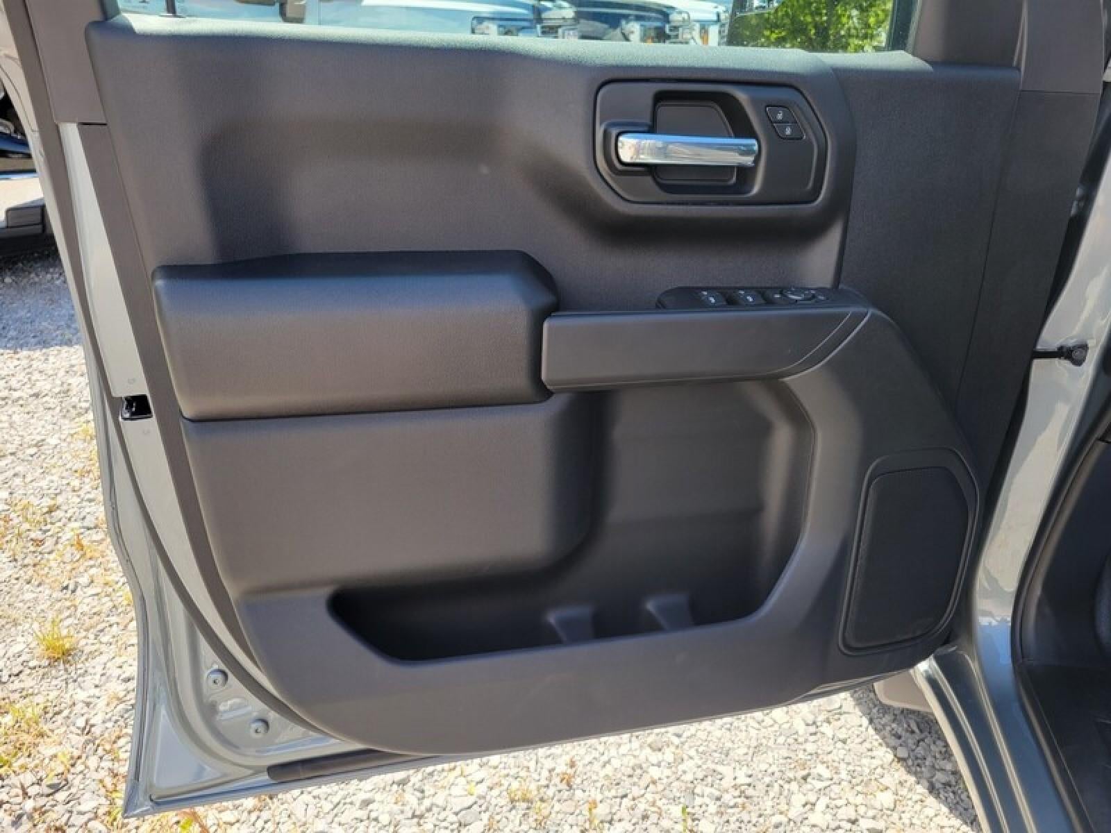 2026 GMC Sierra 1500 Crew Cab Short Box 2-Wheel Drive Pro