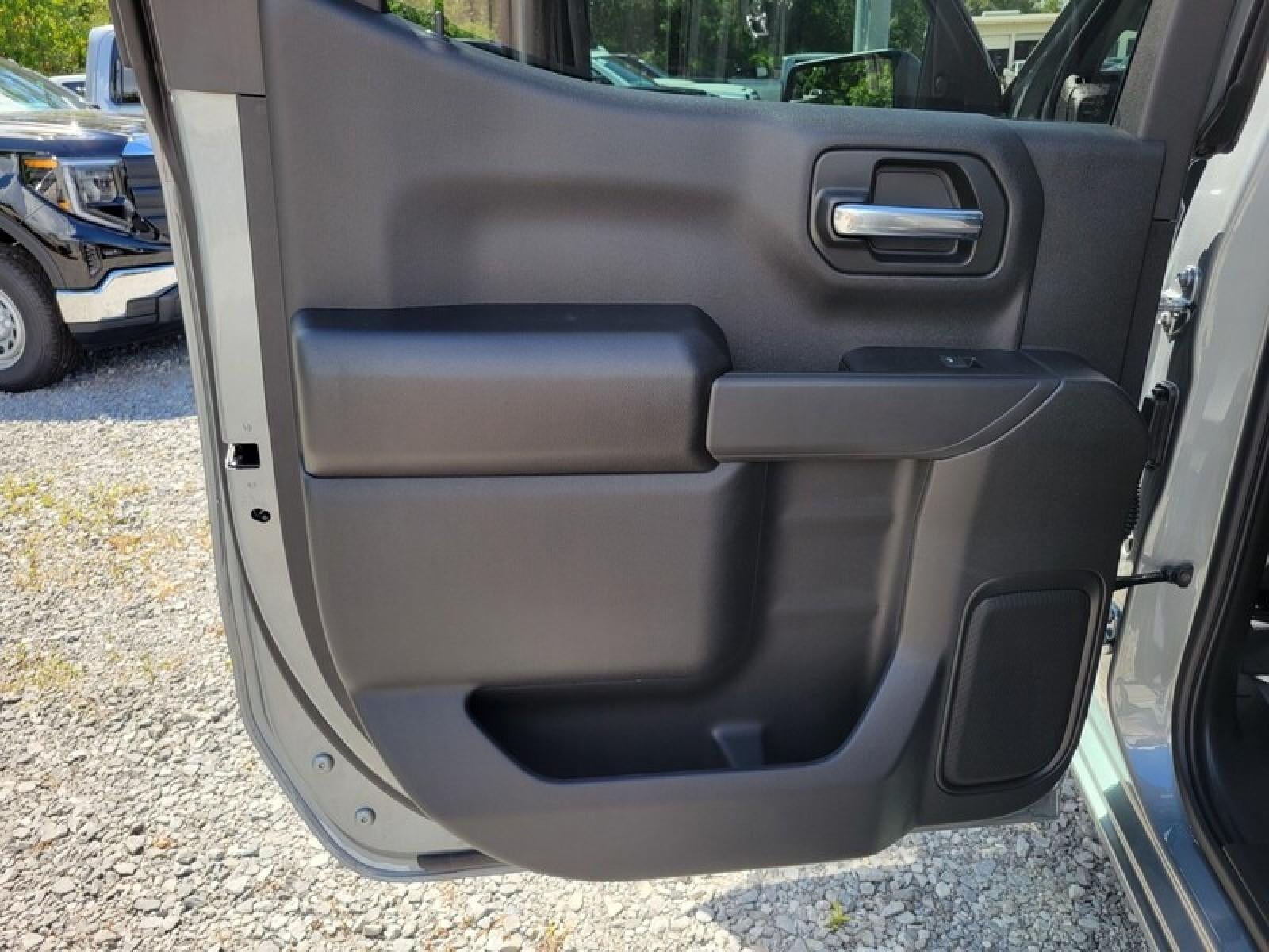 2026 GMC Sierra 1500 Crew Cab Short Box 2-Wheel Drive Pro