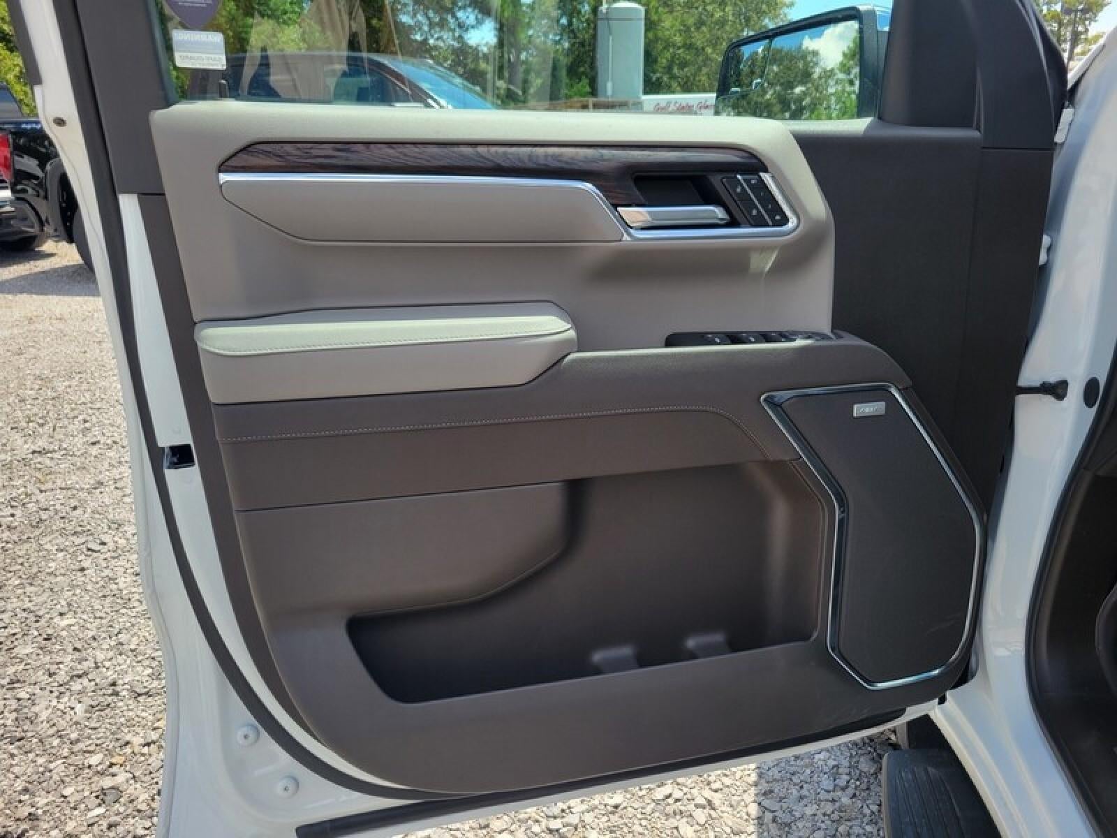 2026 GMC Sierra 1500 Crew Cab Short Box 2-Wheel Drive SLT