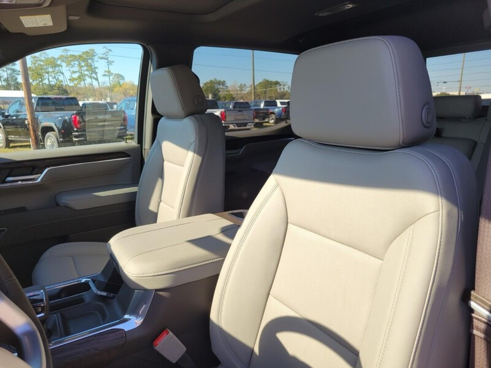 2026 GMC Sierra 1500 Crew Cab Short Box 2-Wheel Drive SLT