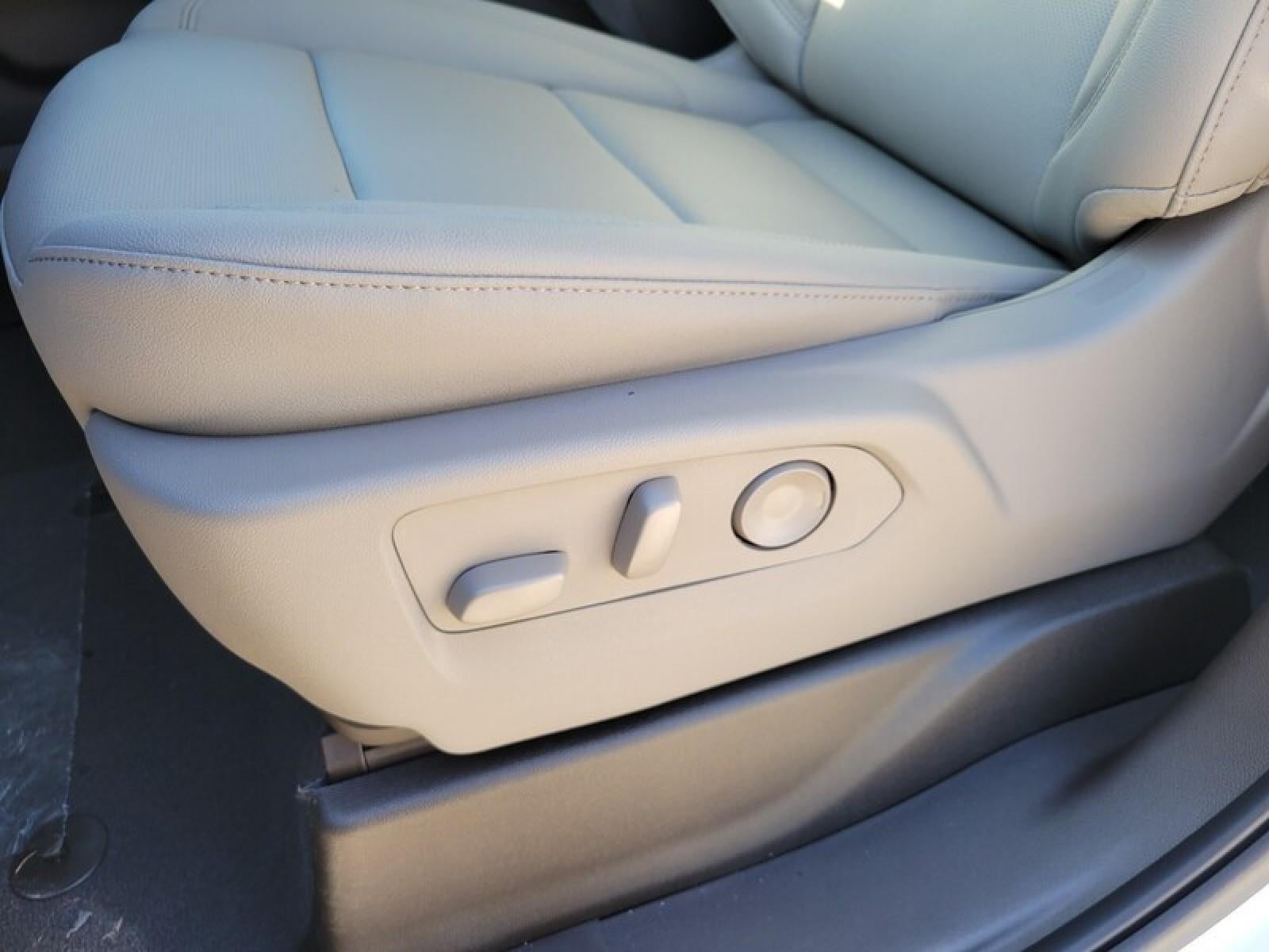 2026 GMC Sierra 1500 Crew Cab Short Box 2-Wheel Drive SLT