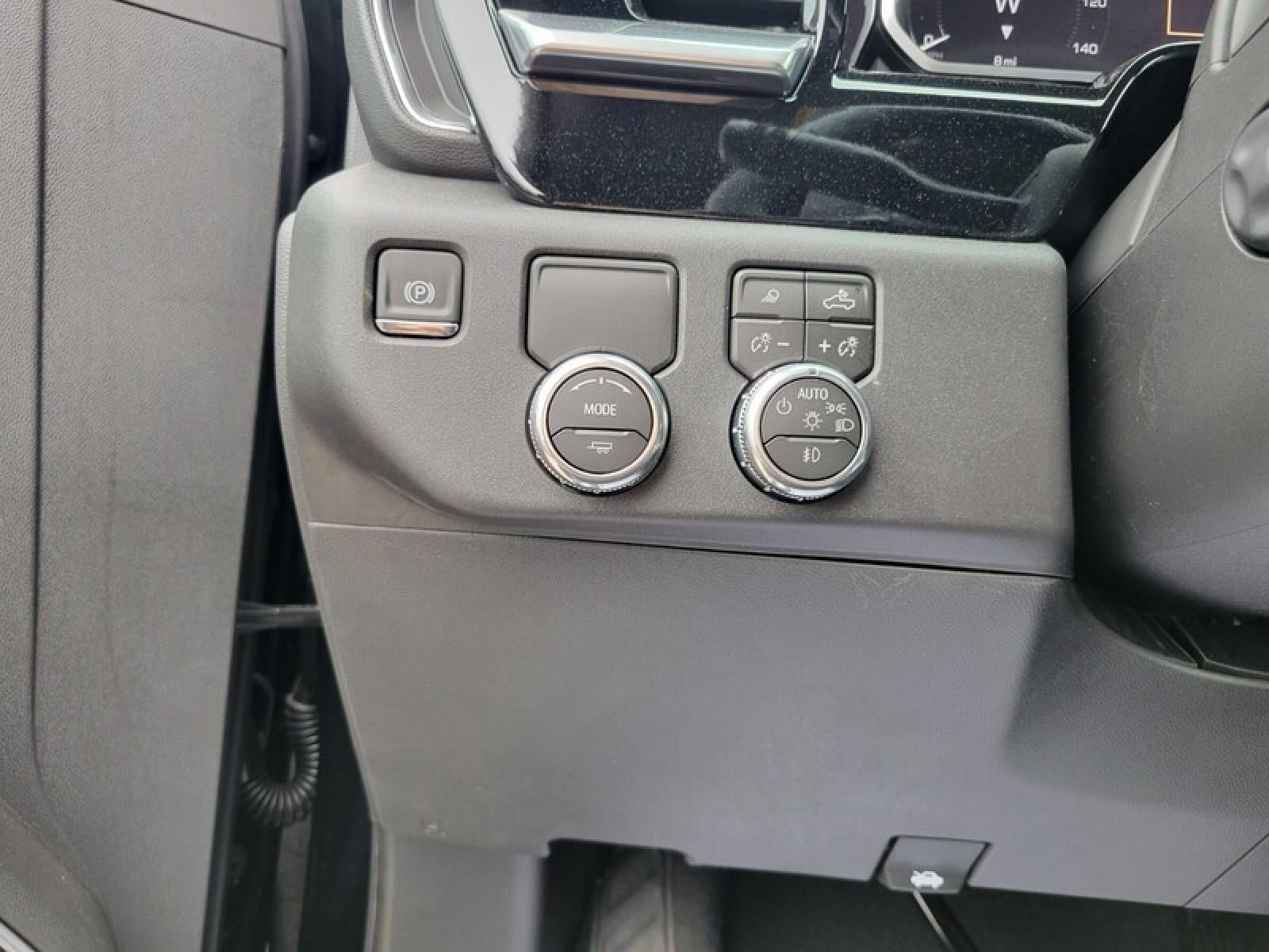 2026 GMC Sierra 1500 Crew Cab Short Box 2-Wheel Drive SLT