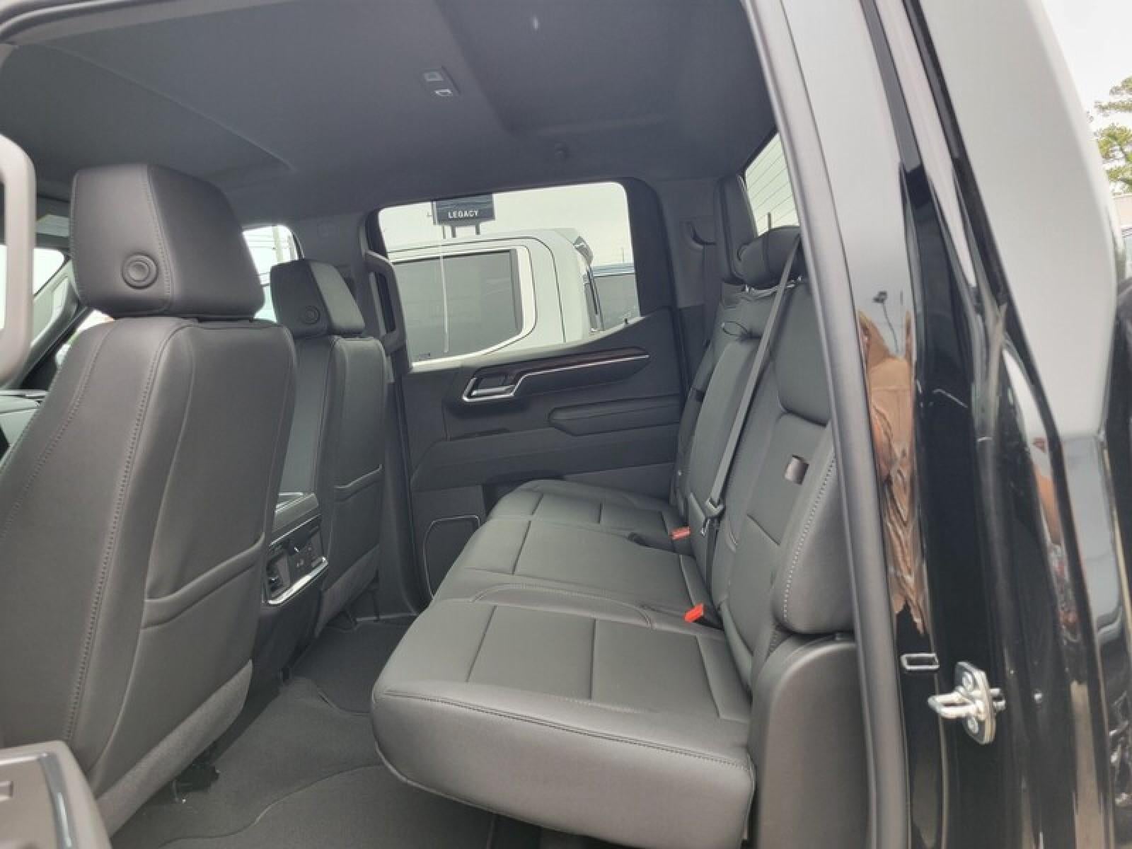 2026 GMC Sierra 1500 Crew Cab Short Box 2-Wheel Drive SLT