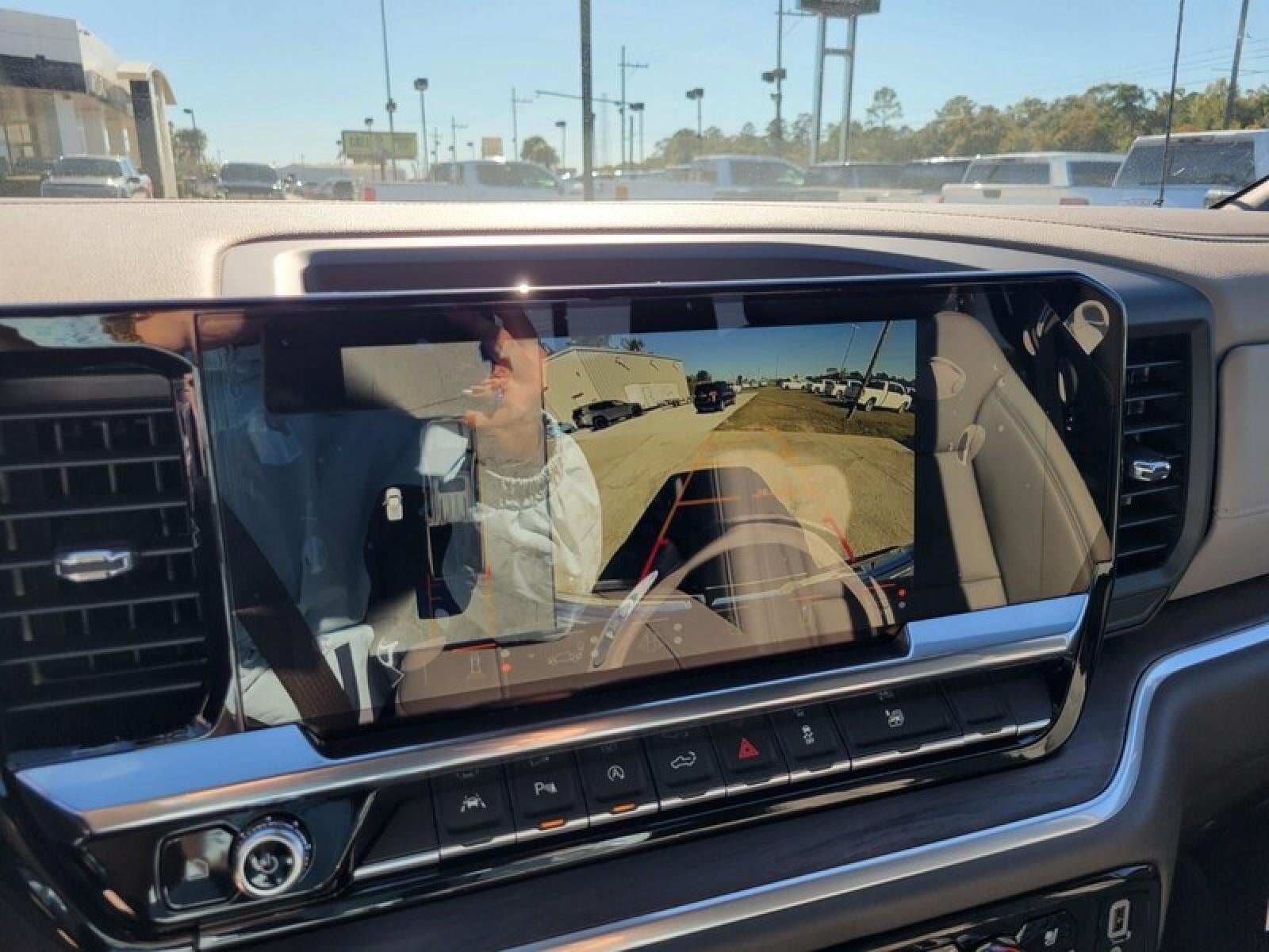 2026 GMC Sierra 1500 Crew Cab Short Box 2-Wheel Drive SLT