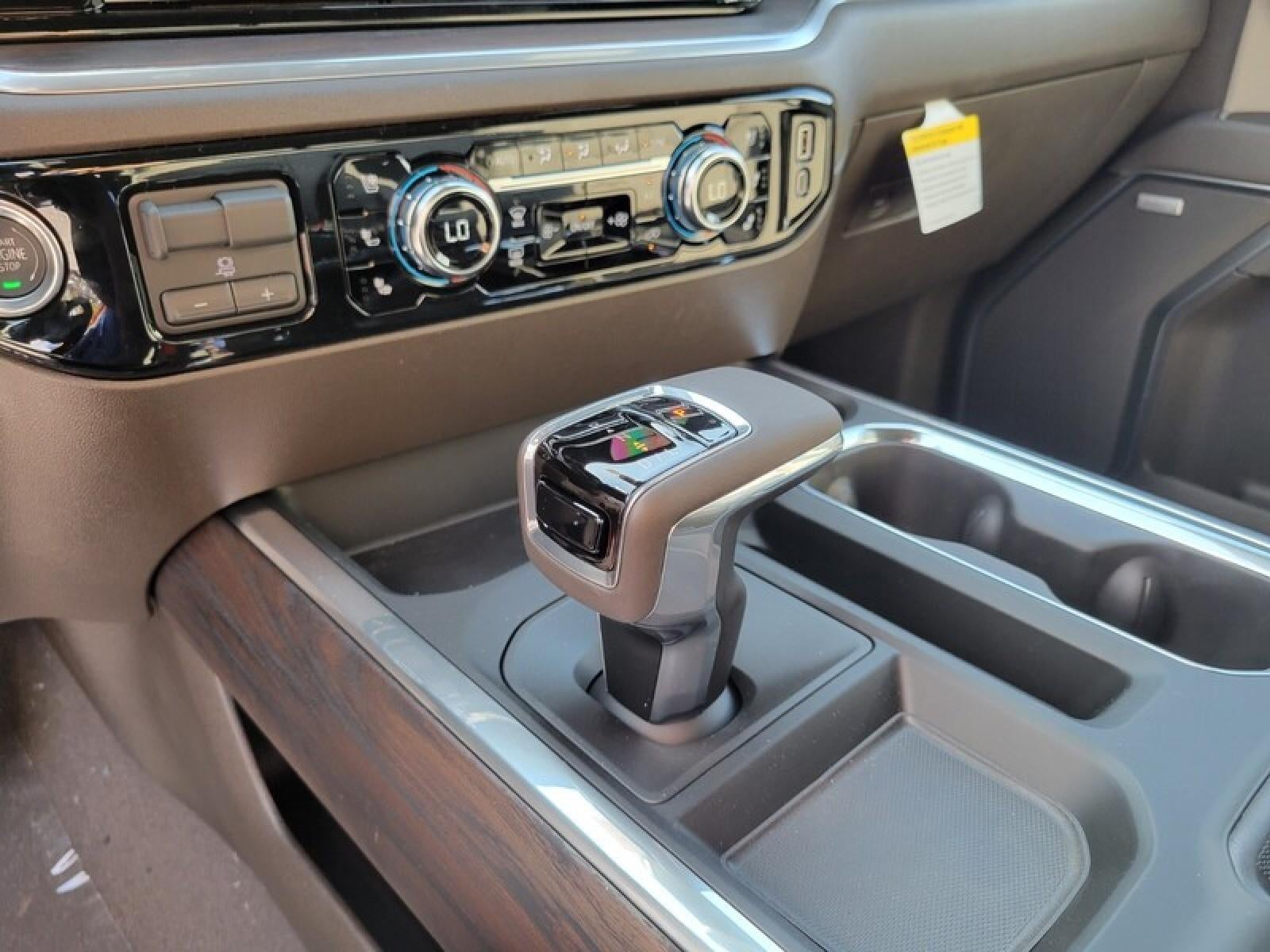 2026 GMC Sierra 1500 Crew Cab Short Box 2-Wheel Drive SLT