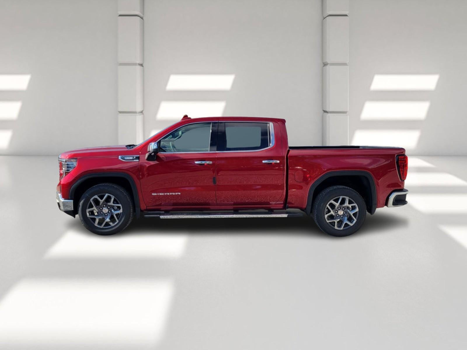 2026 GMC Sierra 1500 Crew Cab Short Box 2-Wheel Drive SLT