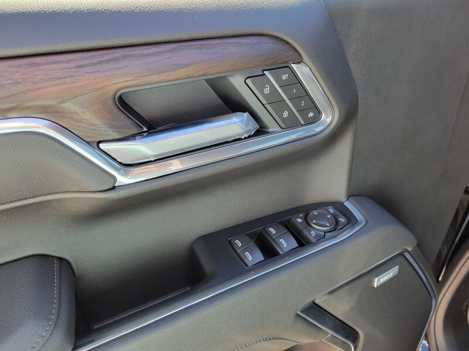 2026 GMC Sierra 1500 Crew Cab Short Box 2-Wheel Drive SLT