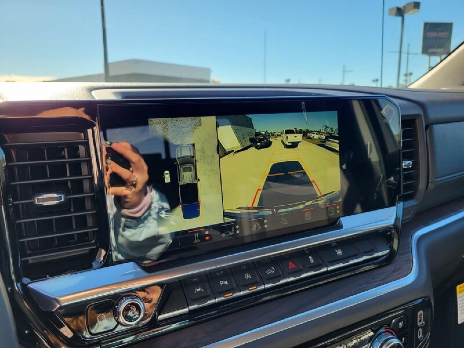 2026 GMC Sierra 1500 Crew Cab Short Box 2-Wheel Drive SLT