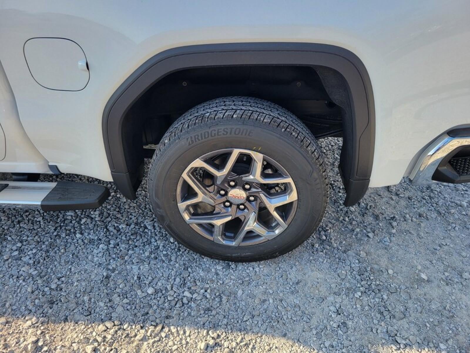 2026 GMC Sierra 1500 Crew Cab Short Box 2-Wheel Drive SLT