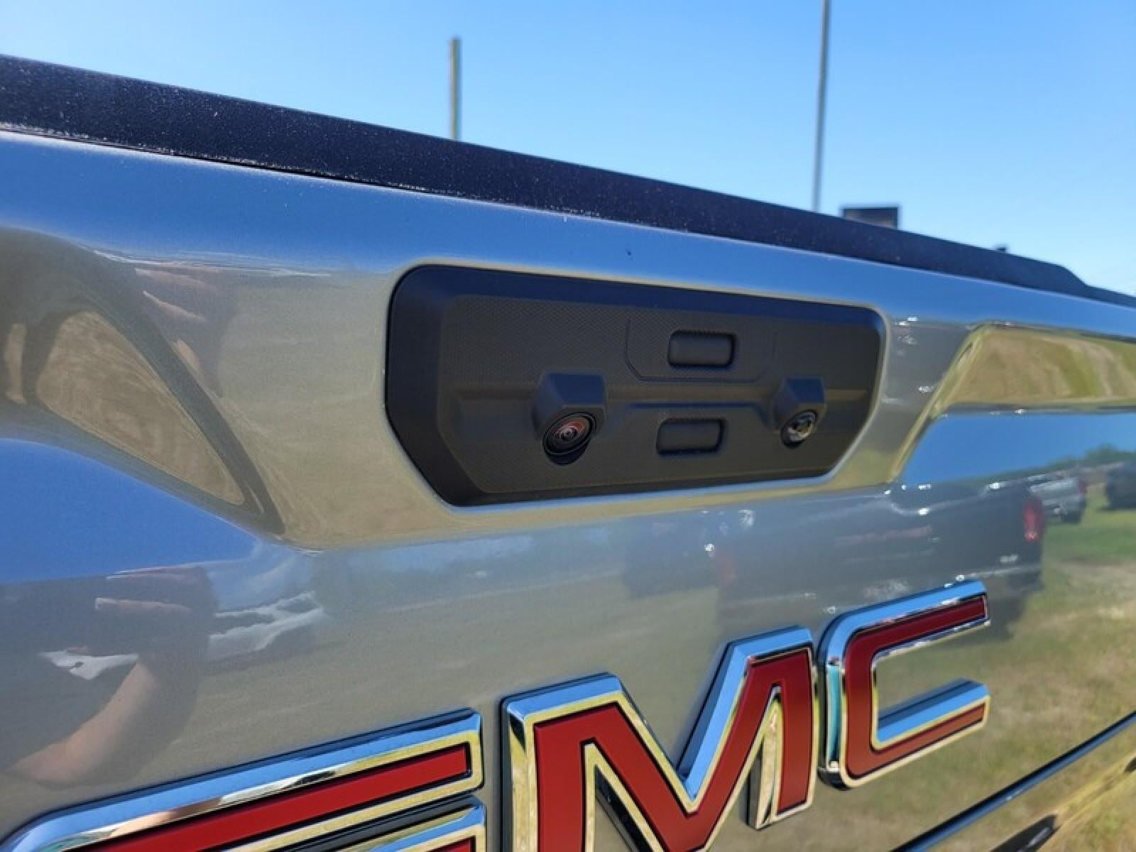 2026 GMC Sierra 1500 Crew Cab Short Box 2-Wheel Drive SLT