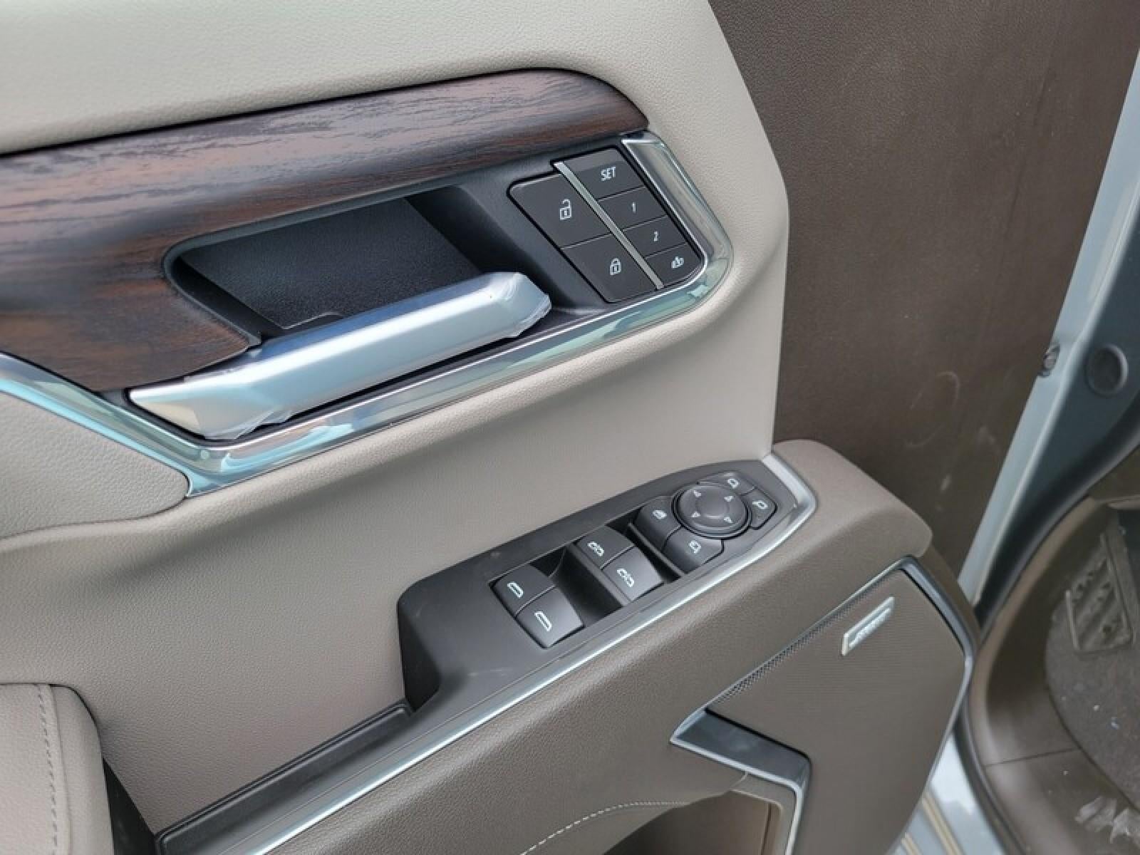 2026 GMC Sierra 1500 Crew Cab Short Box 2-Wheel Drive SLT