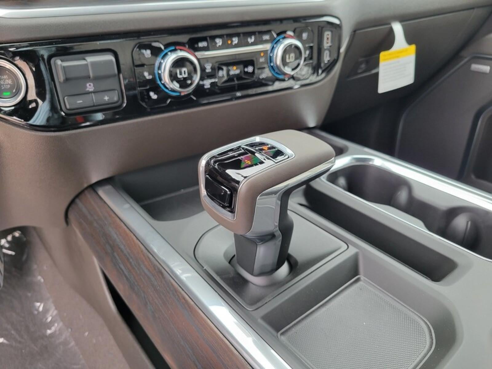 2026 GMC Sierra 1500 Crew Cab Short Box 2-Wheel Drive SLT