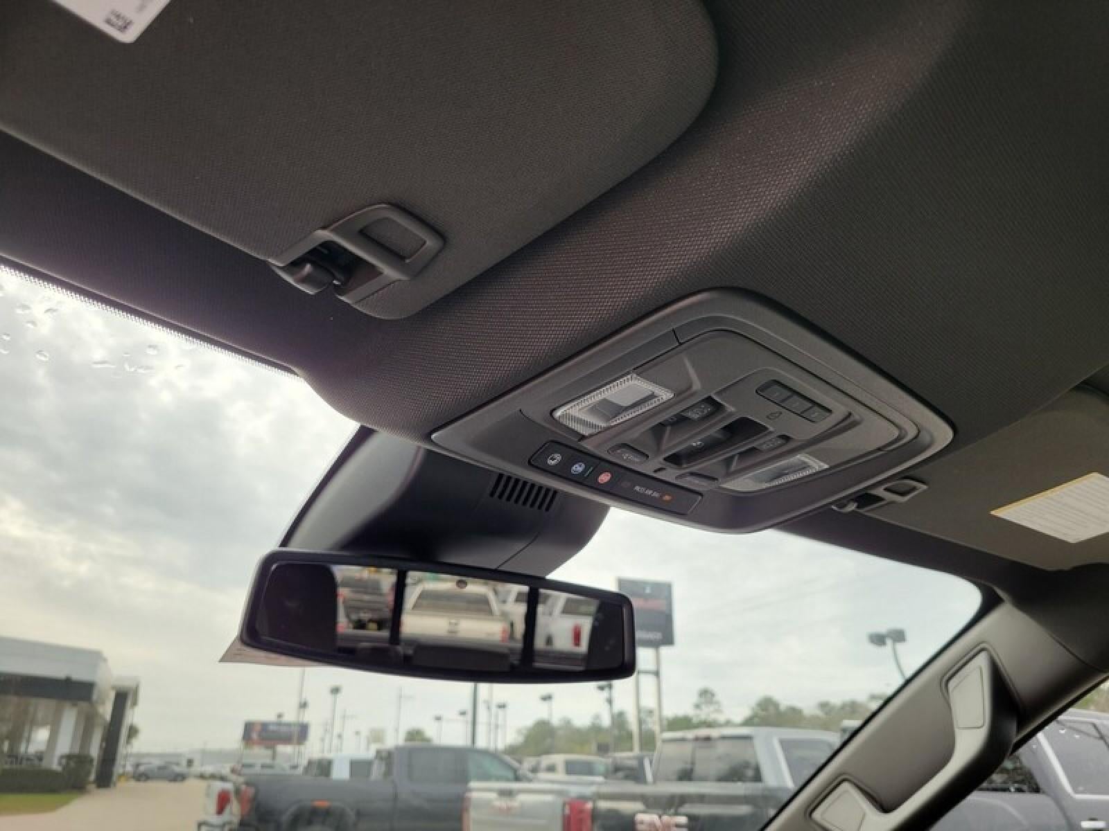 2026 GMC Sierra 1500 Crew Cab Short Box 2-Wheel Drive SLT