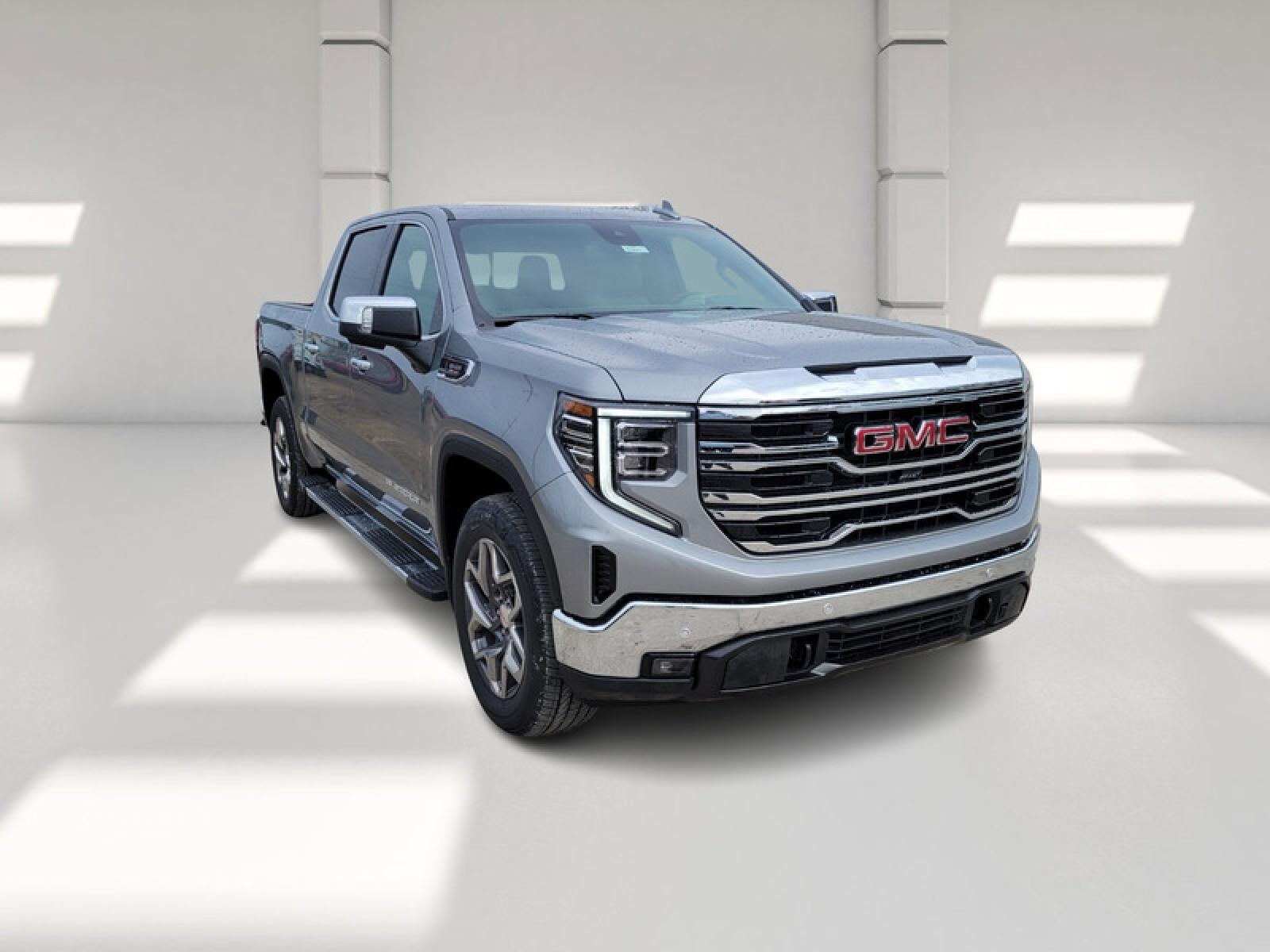 2026 GMC Sierra 1500 Crew Cab Short Box 2-Wheel Drive SLT