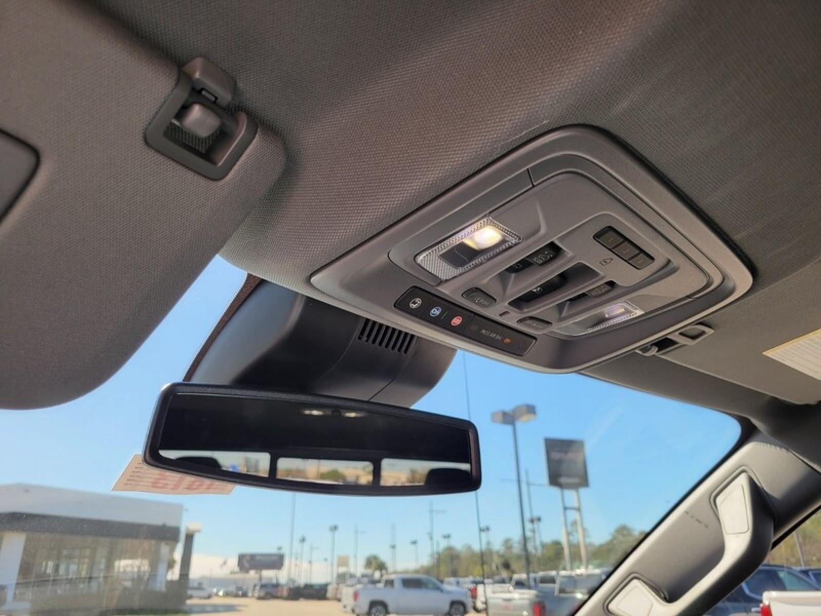 2026 GMC Sierra 1500 Crew Cab Short Box 2-Wheel Drive SLT