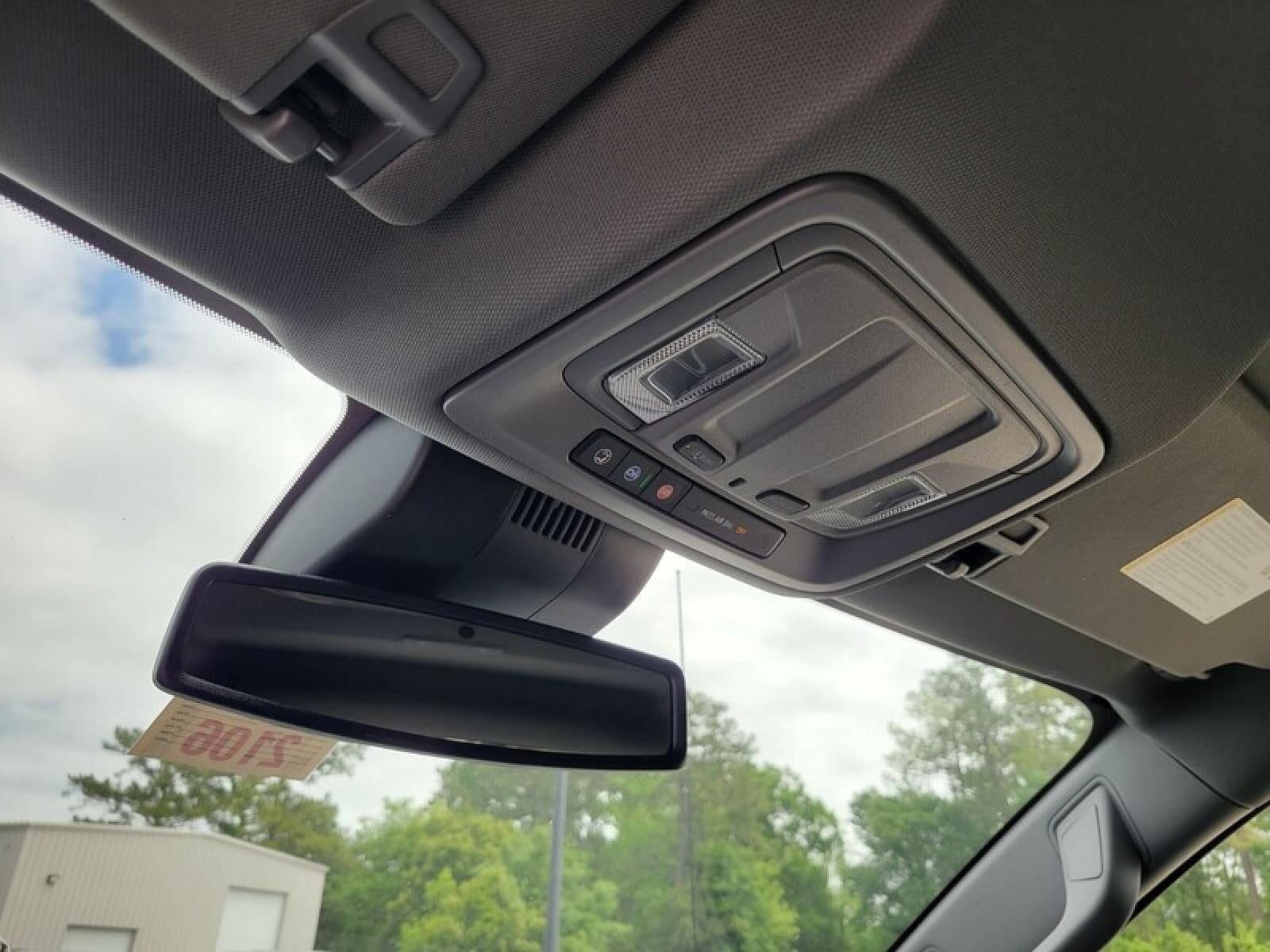 2026 GMC Sierra 1500 Crew Cab Short Box 2-Wheel Drive SLT