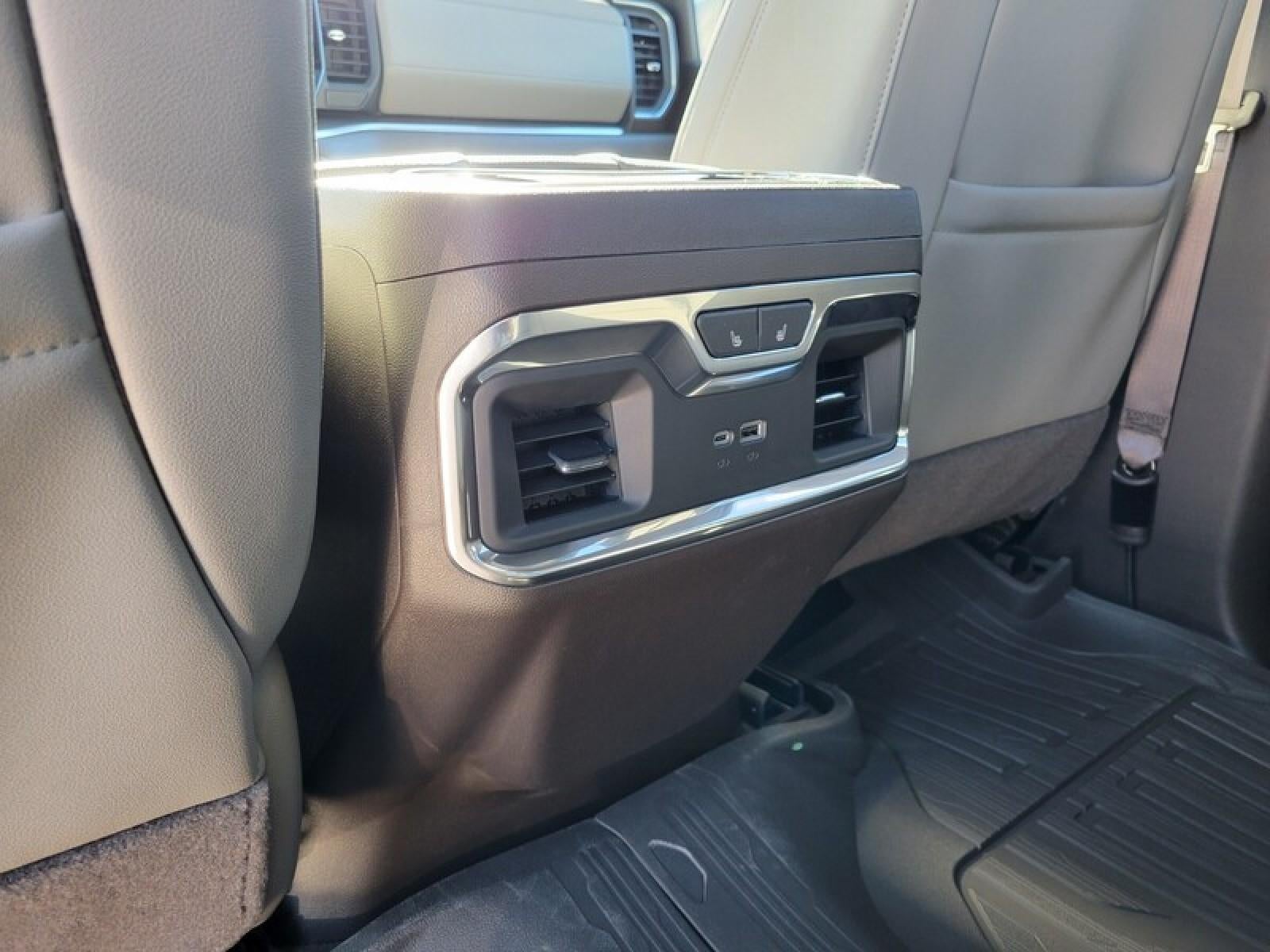 2026 GMC Sierra 1500 Crew Cab Short Box 2-Wheel Drive SLT