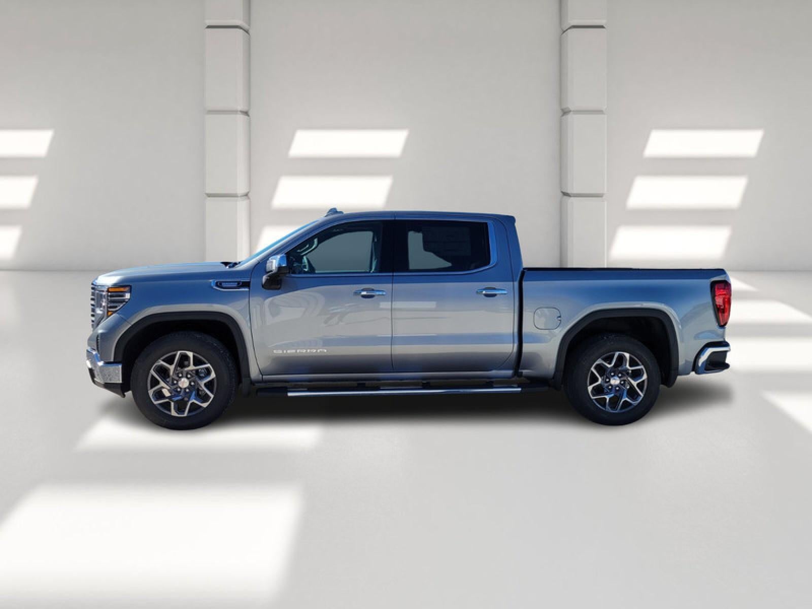 2026 GMC Sierra 1500 Crew Cab Short Box 2-Wheel Drive SLT