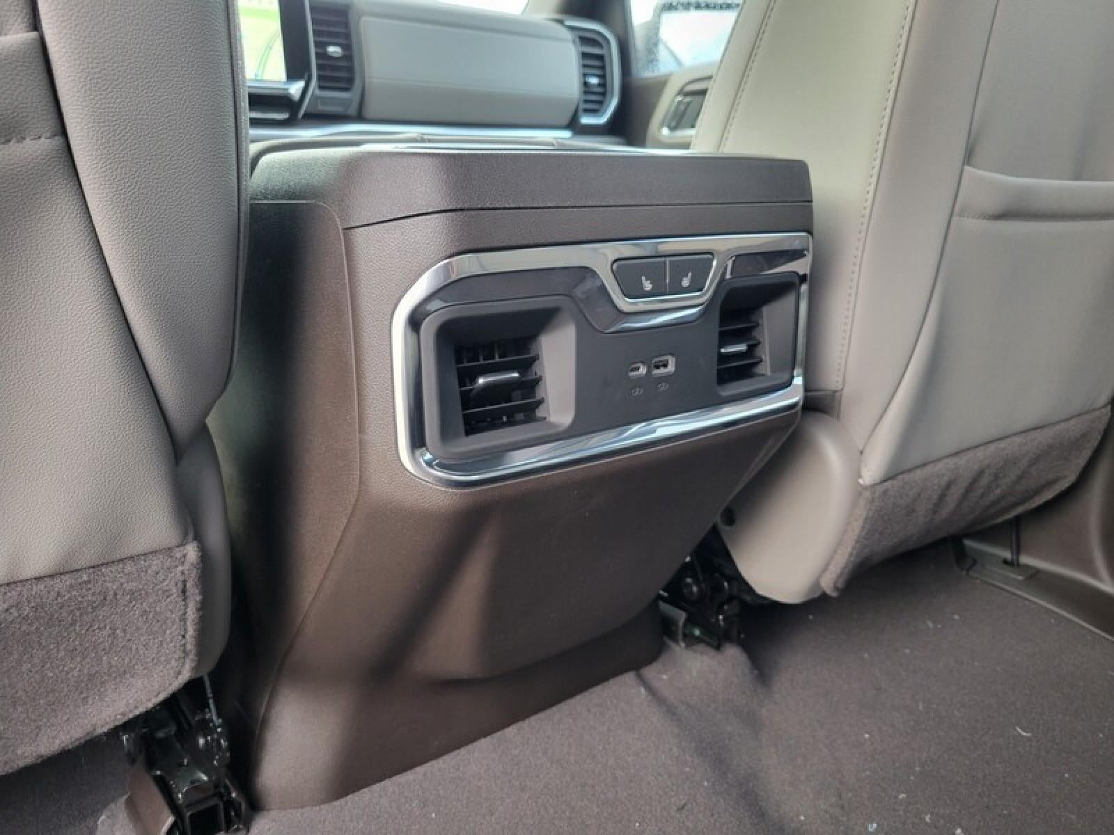 2026 GMC Sierra 1500 Crew Cab Short Box 2-Wheel Drive SLT