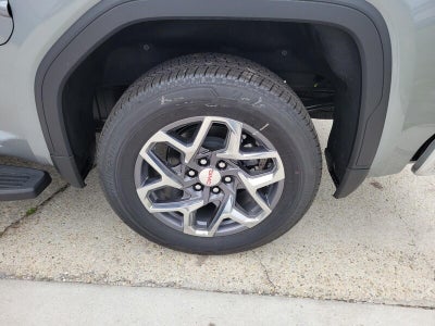 2026 GMC Sierra 1500 Crew Cab Short Box 2-Wheel Drive SLT