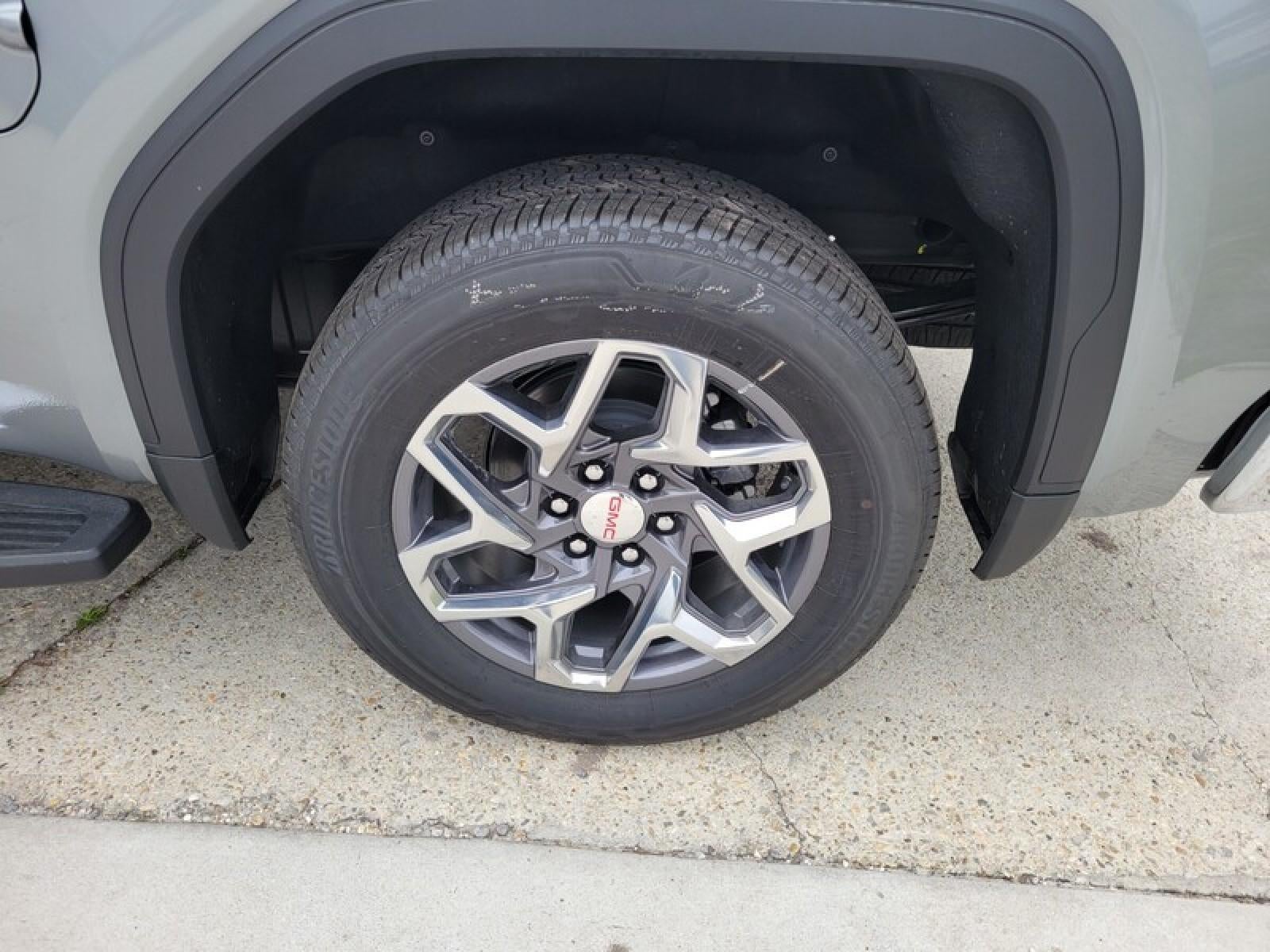 2026 GMC Sierra 1500 Crew Cab Short Box 2-Wheel Drive SLT