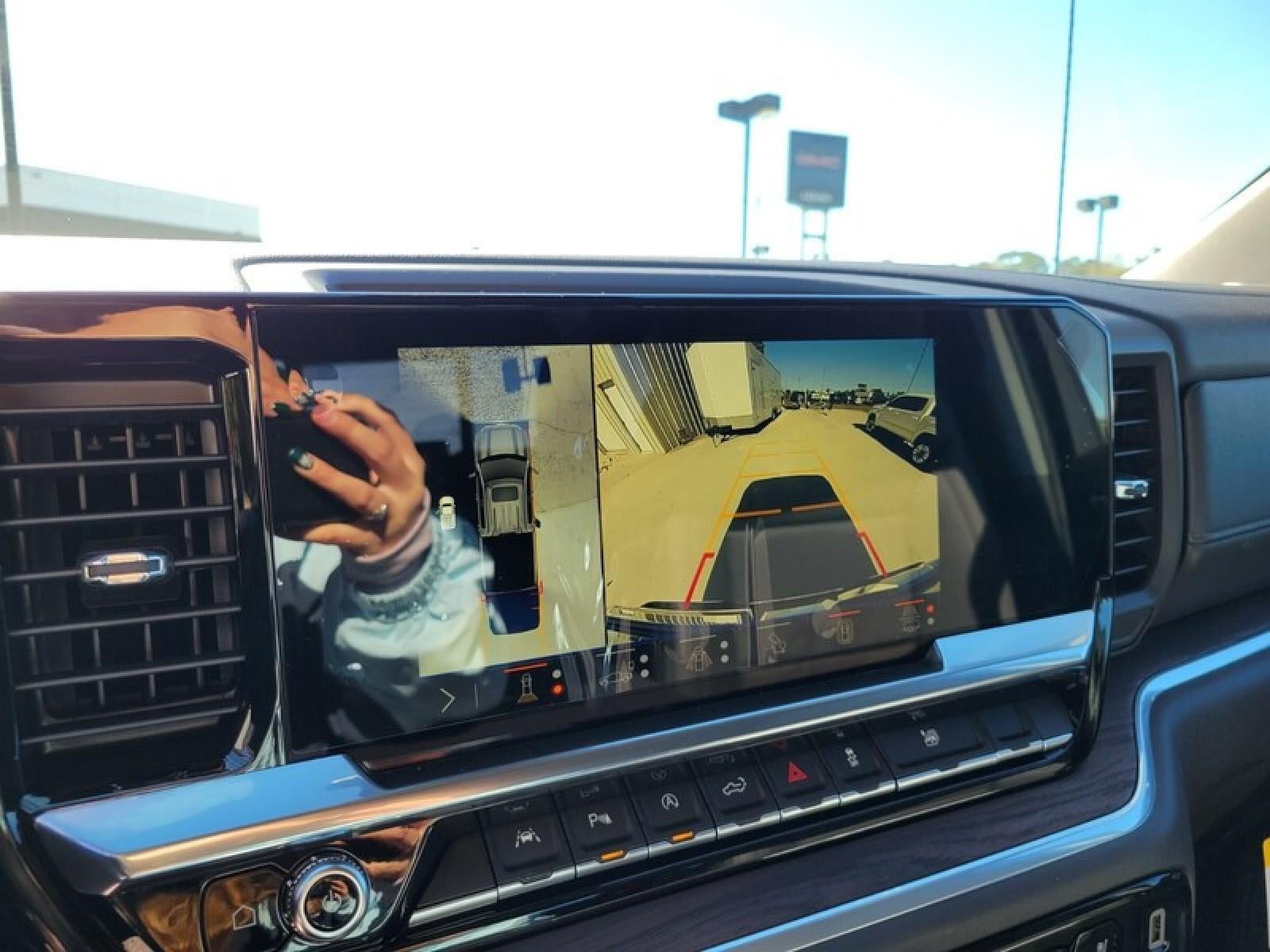 2026 GMC Sierra 1500 Crew Cab Short Box 2-Wheel Drive SLT