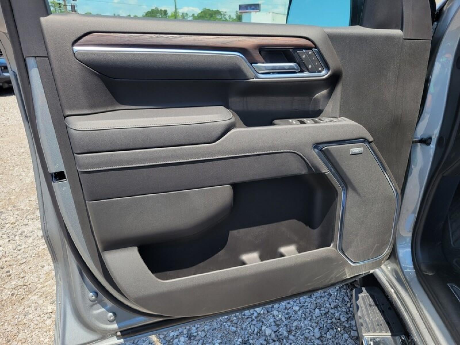 2026 GMC Sierra 1500 Crew Cab Short Box 2-Wheel Drive SLT