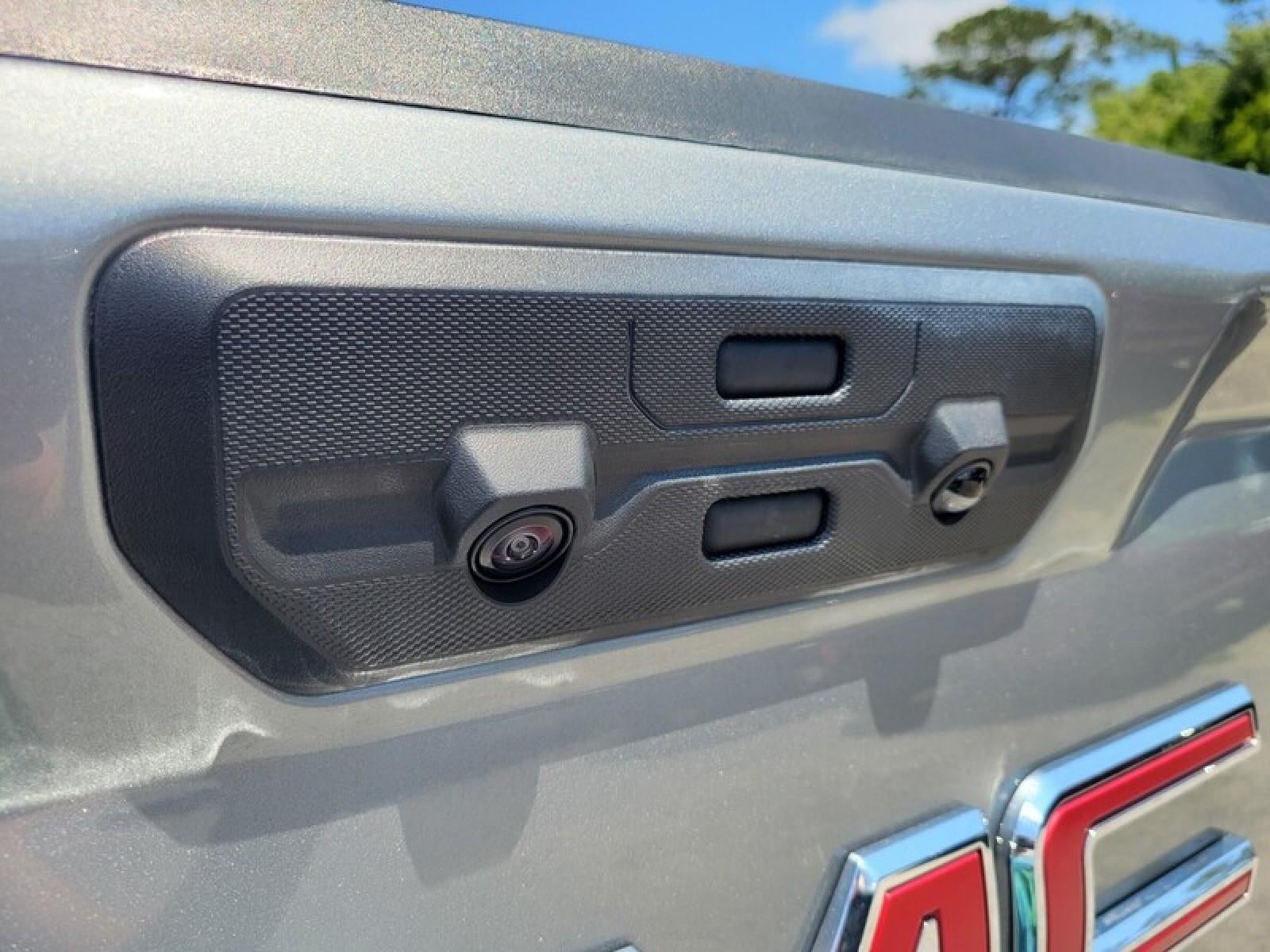 2026 GMC Sierra 1500 Crew Cab Short Box 2-Wheel Drive SLT
