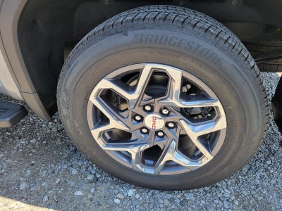 2026 GMC Sierra 1500 Crew Cab Short Box 2-Wheel Drive SLT
