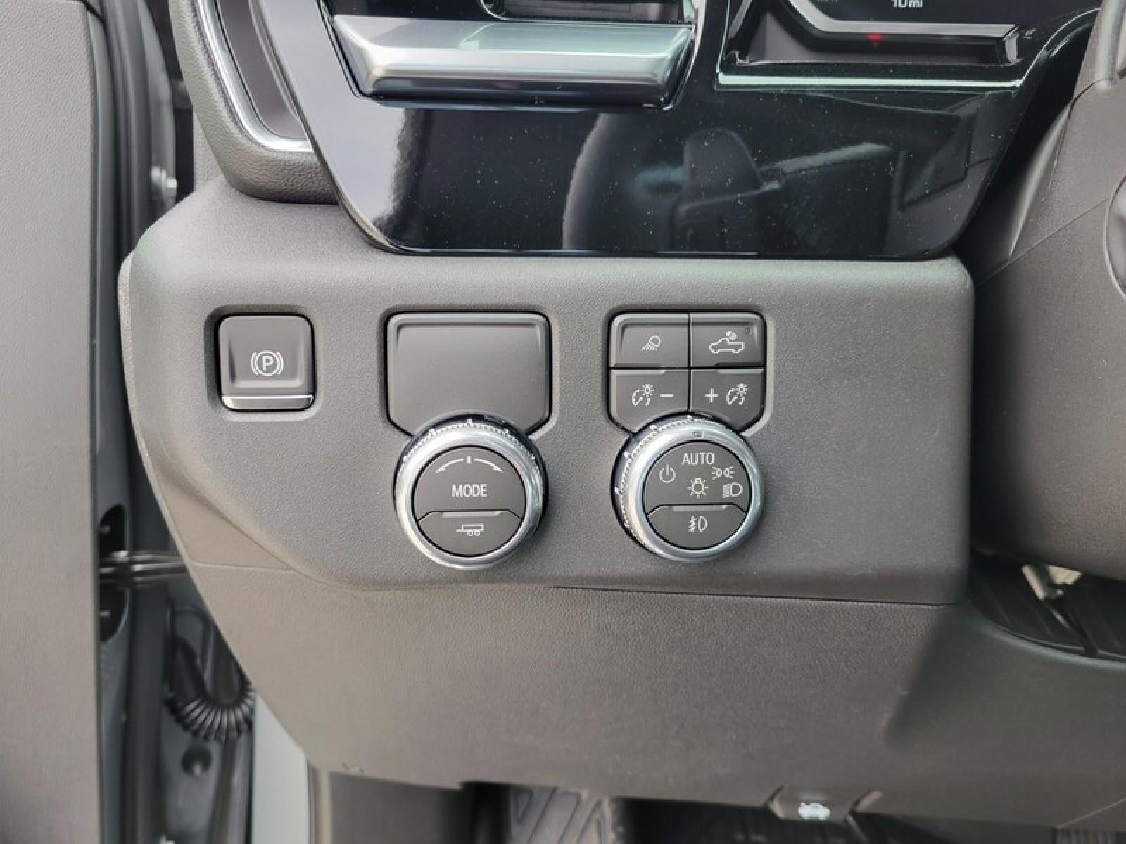 2026 GMC Sierra 1500 Crew Cab Short Box 2-Wheel Drive SLT