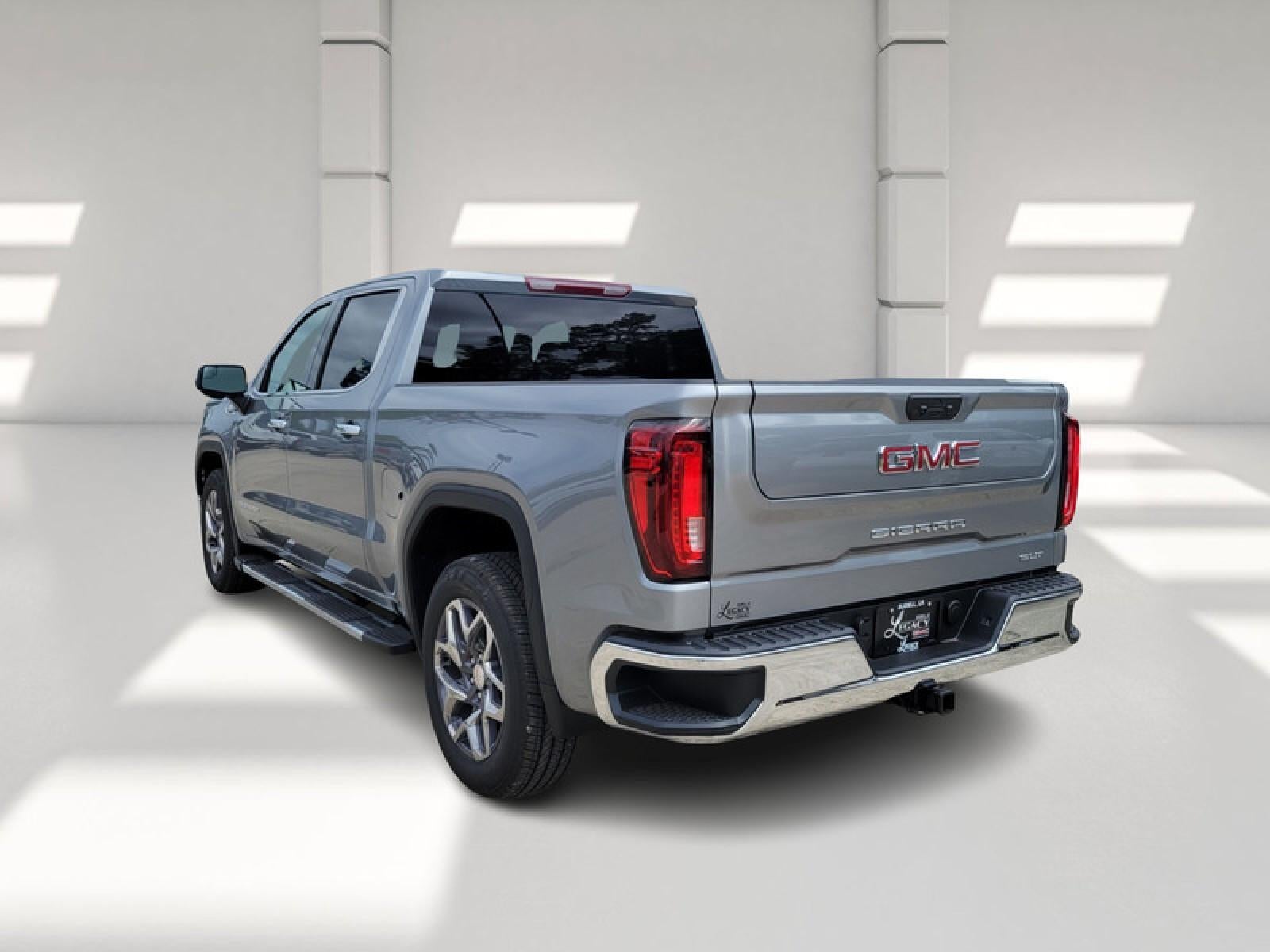 2026 GMC Sierra 1500 Crew Cab Short Box 2-Wheel Drive SLT
