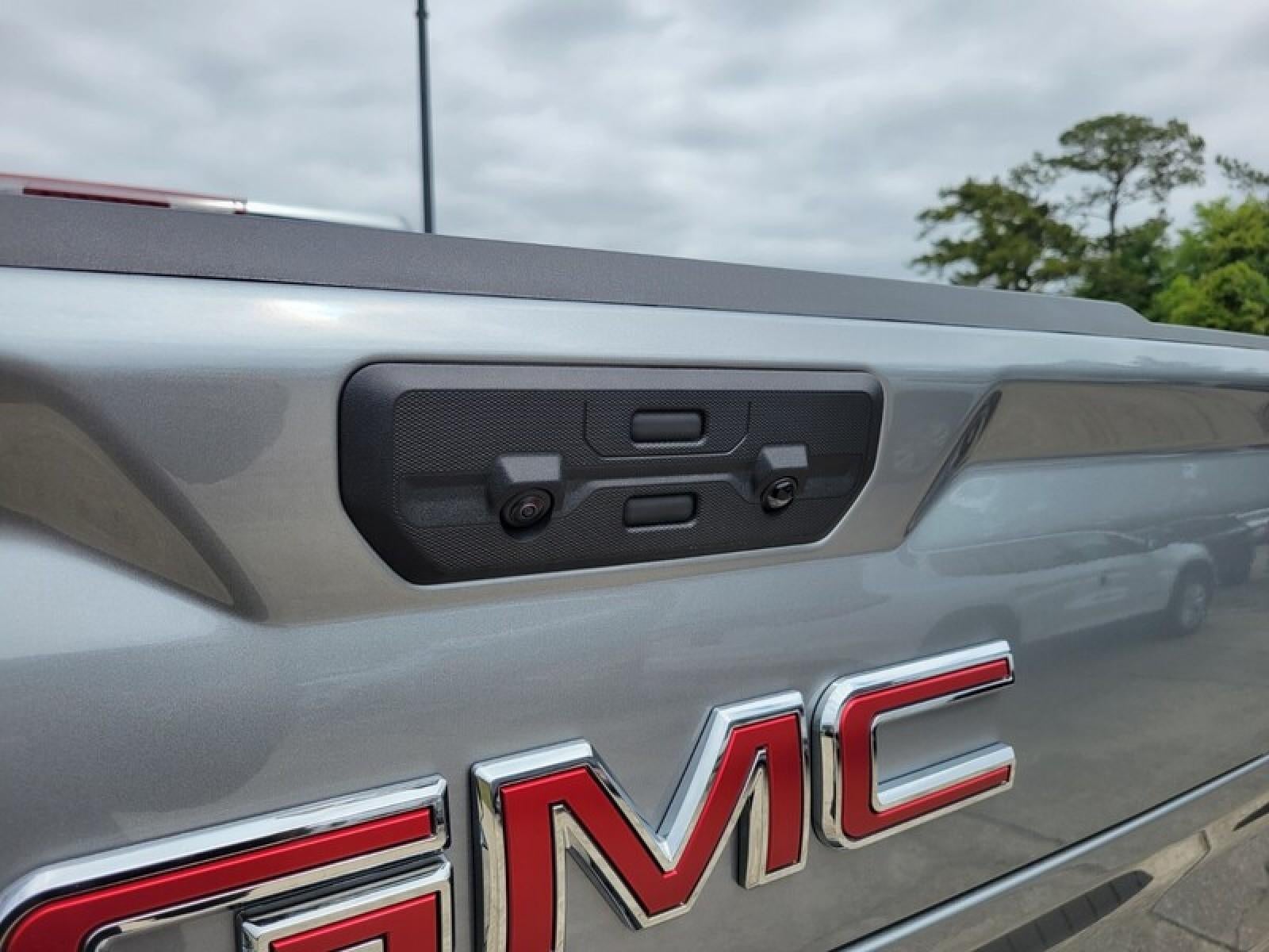 2026 GMC Sierra 1500 Crew Cab Short Box 2-Wheel Drive SLT